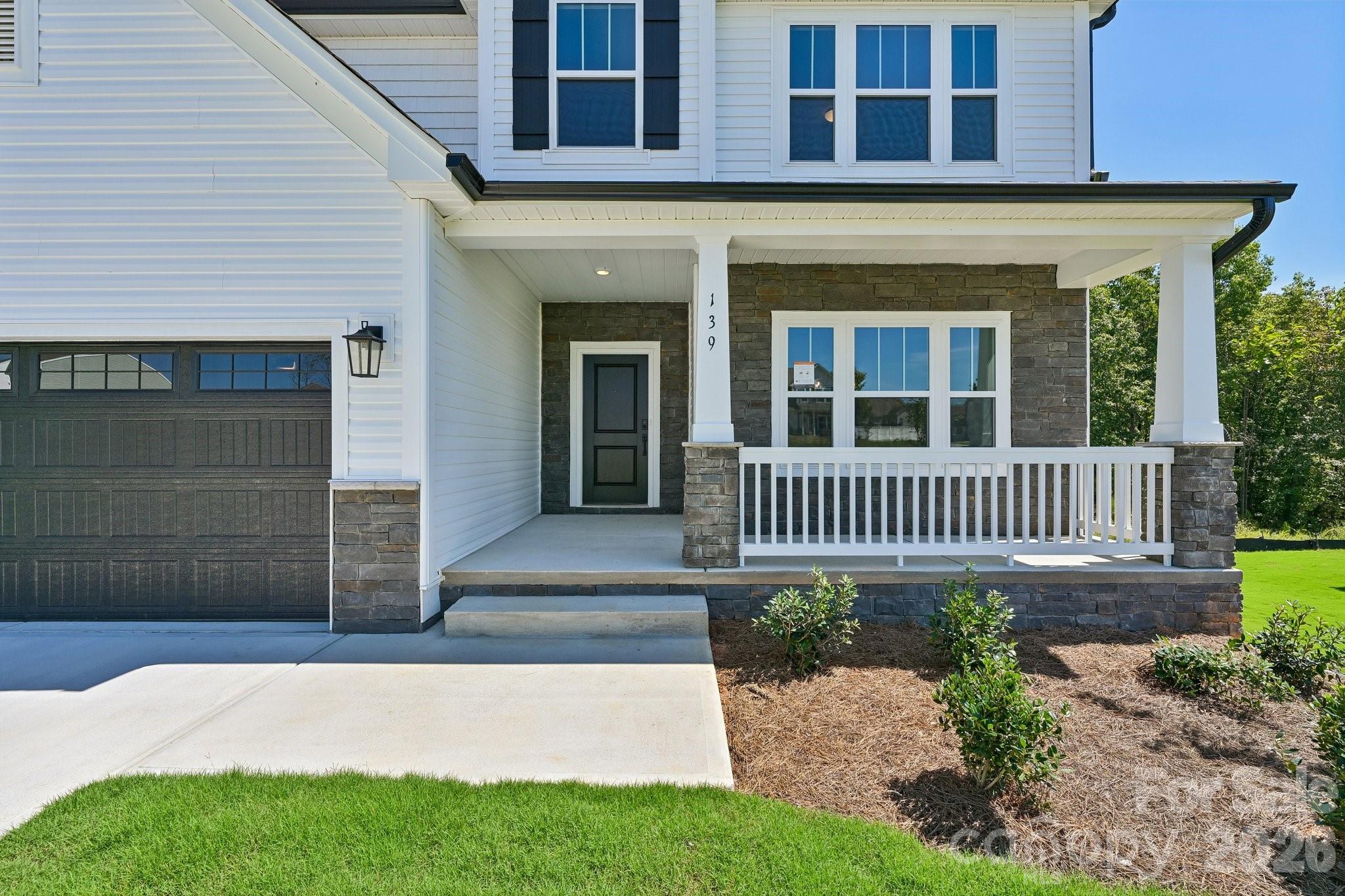 Single Family Residence at 139 Tangle River Drive, Statesville, photo 4 of 48