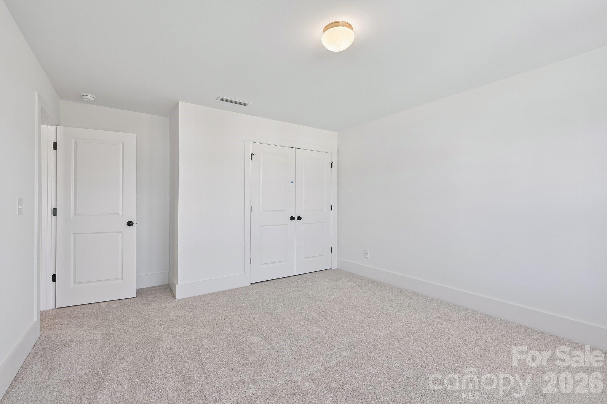 Single Family Residence at 139 Tangle River Drive, Statesville, photo 23 of 48