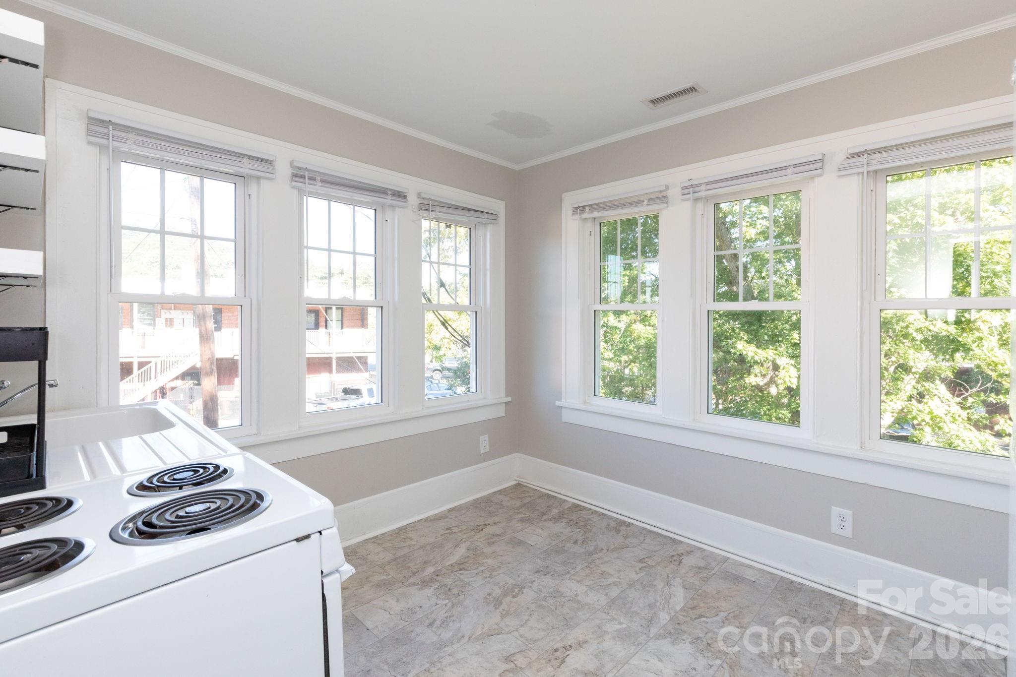 Bright kitchen - up - 16 Gracelyn Road, Asheville