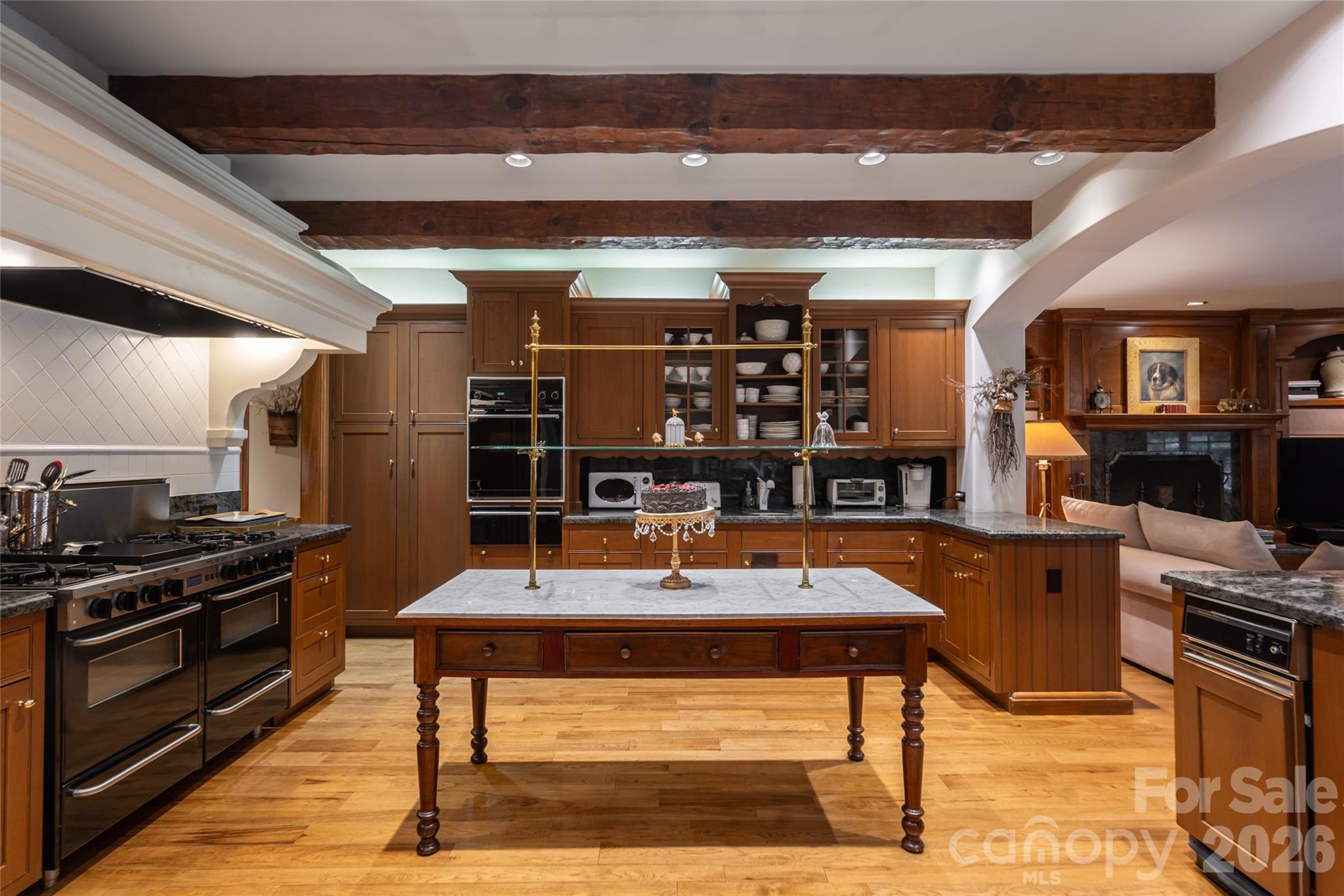 Single Family Residence at 6 Frith Drive, Asheville, photo 15 of 48