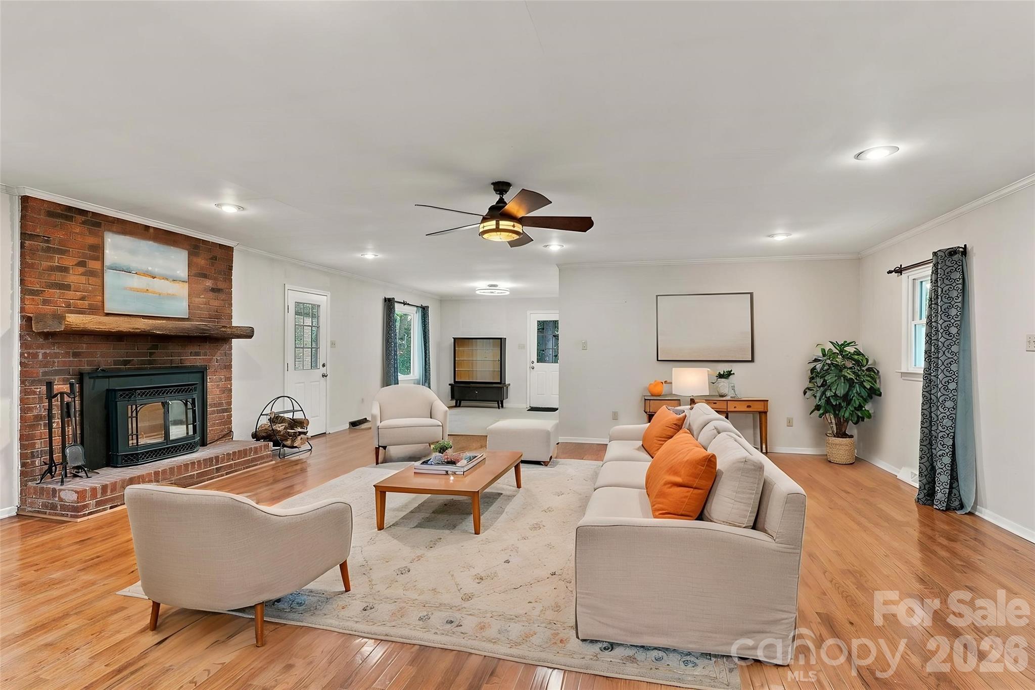 Single Family Residence at 1732 Forest Lake Drive, Rock Hill, photo 3 of 30