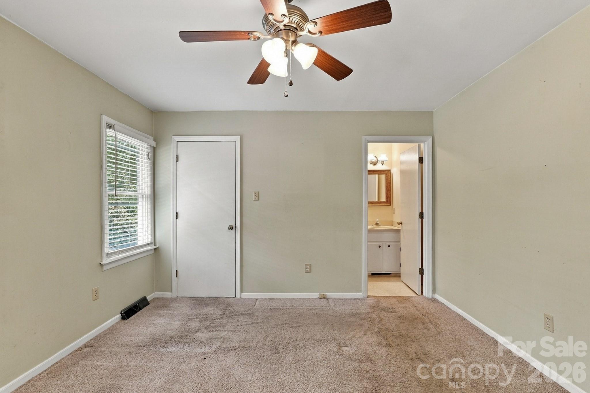 Single Family Residence at 1732 Forest Lake Drive, Rock Hill, photo 14 of 30