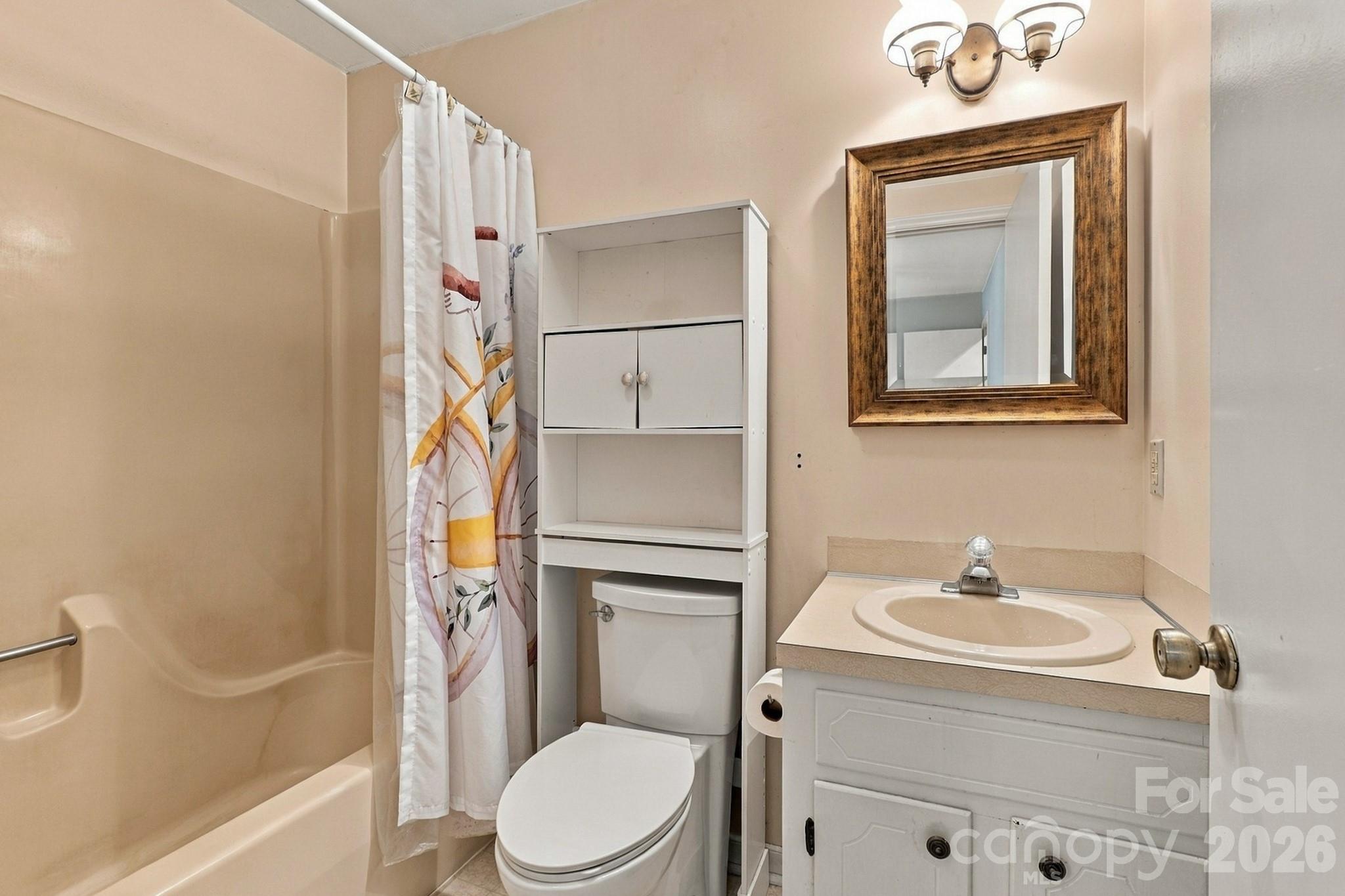 Single Family Residence at 1732 Forest Lake Drive, Rock Hill, photo 15 of 30