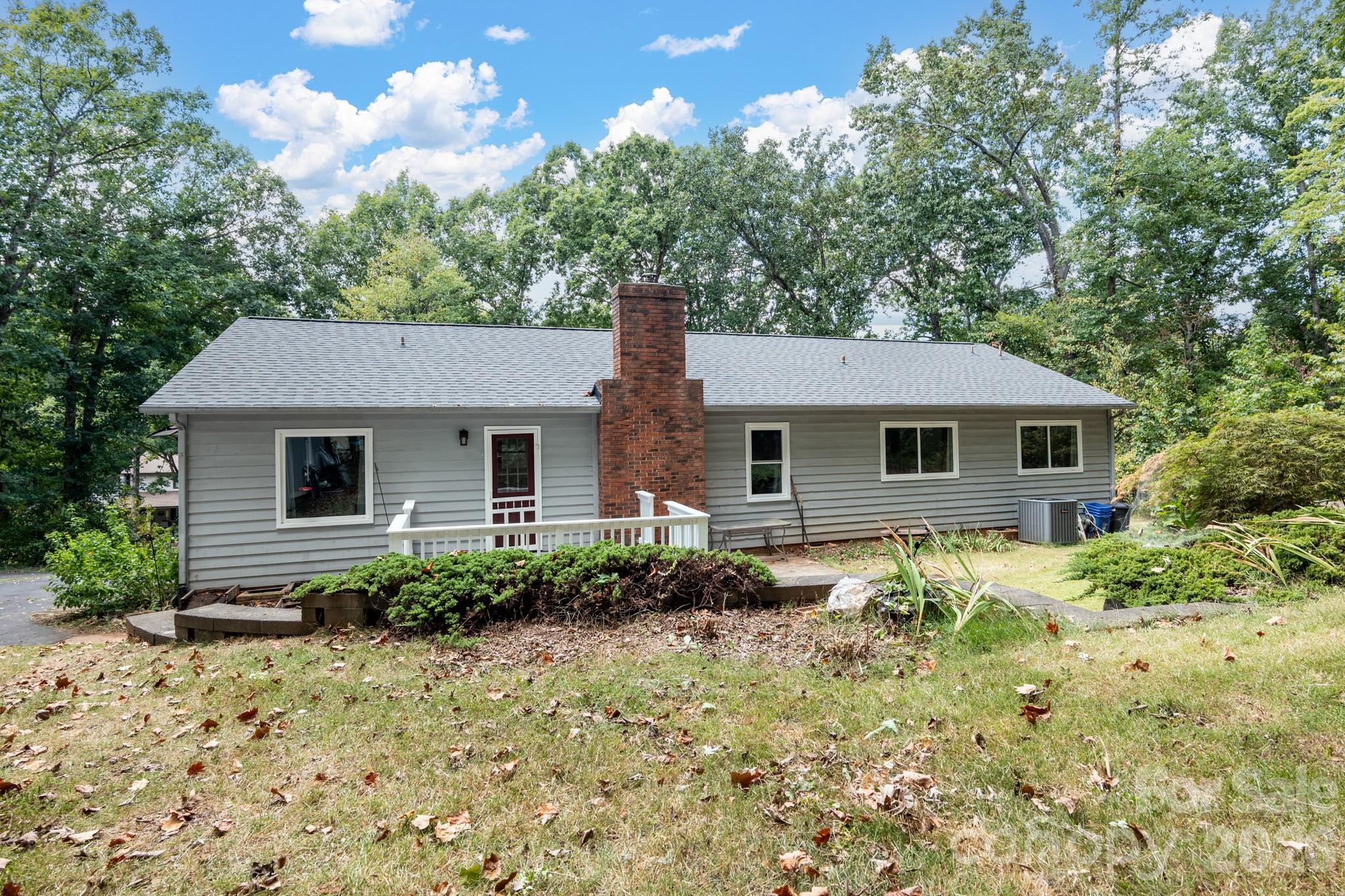 Single Family Residence at 1732 Forest Lake Drive, Rock Hill, photo 26 of 30