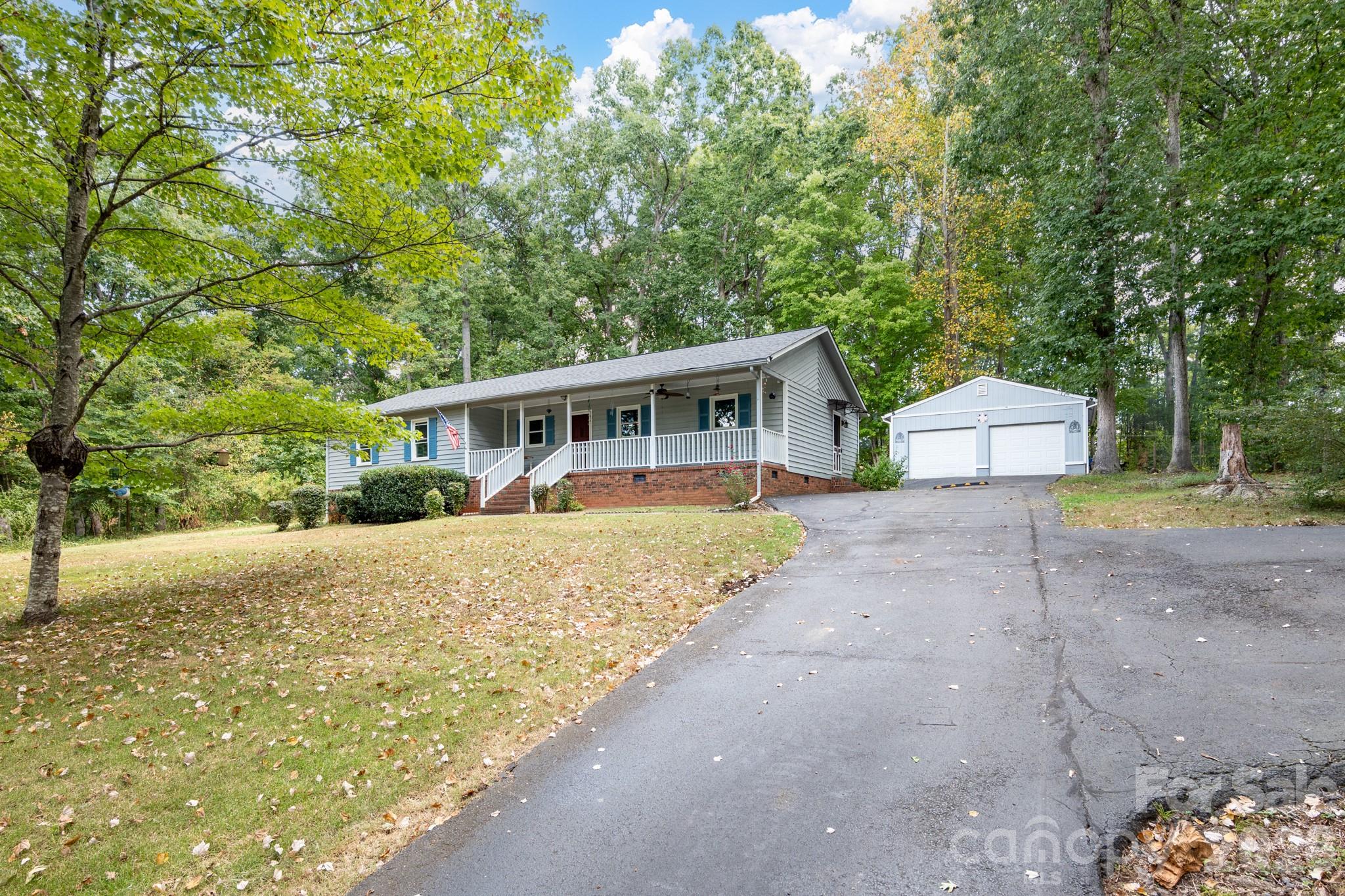 Single Family Residence at 1732 Forest Lake Drive, Rock Hill, photo 28 of 30