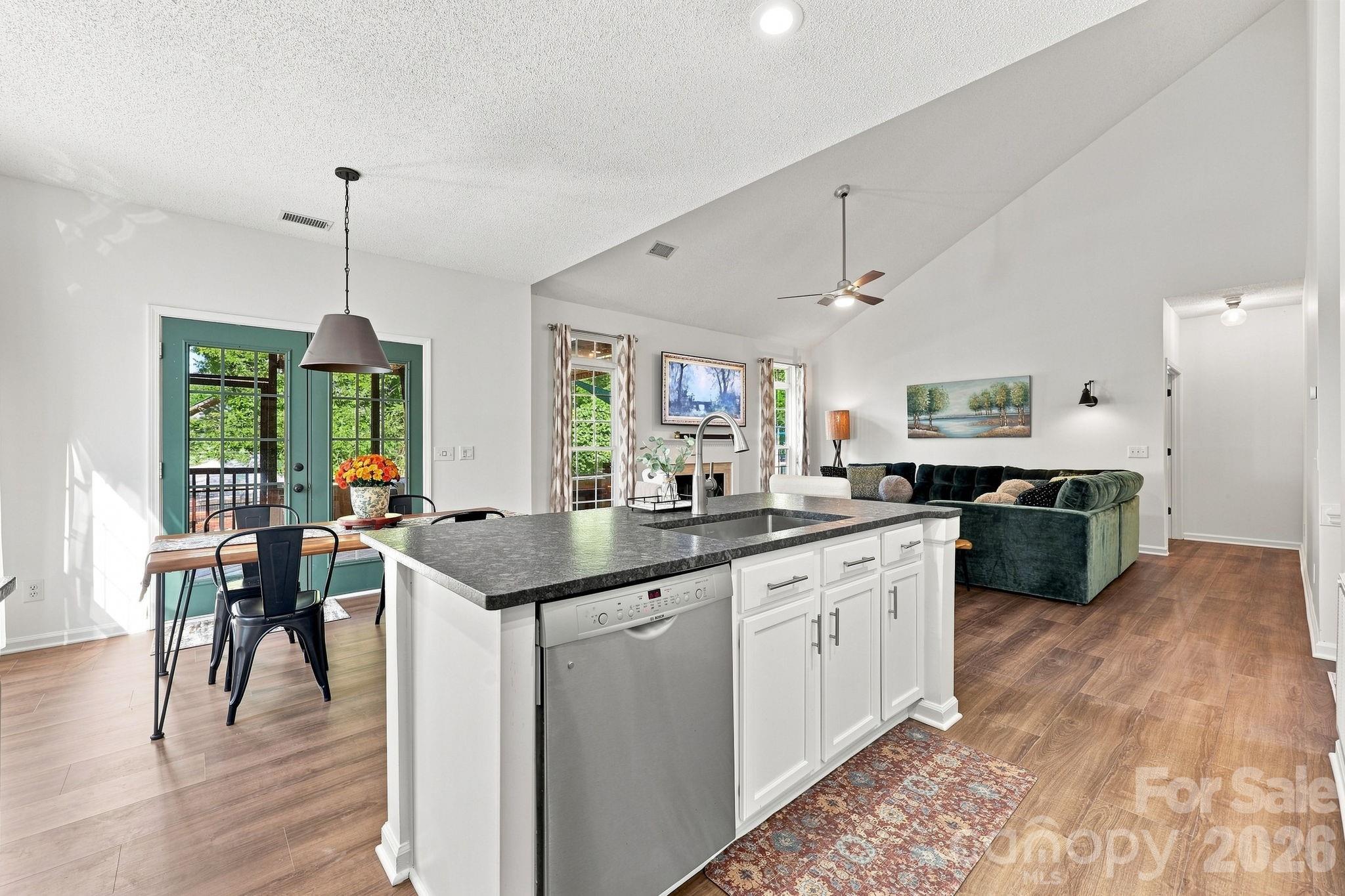Single Family Residence at 16215 Hollingbourne Road, Huntersville, photo 14 of 40