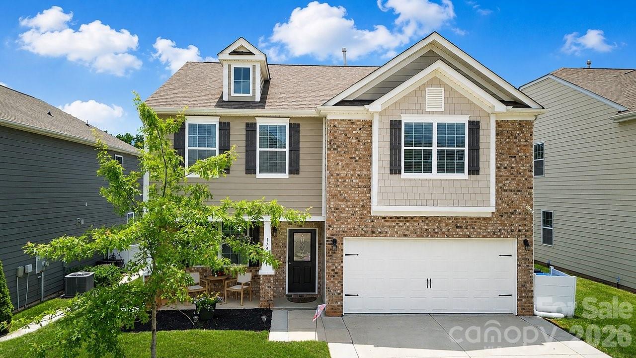 Single Family Residence at 179 Atwater Landing Drive, Mooresville