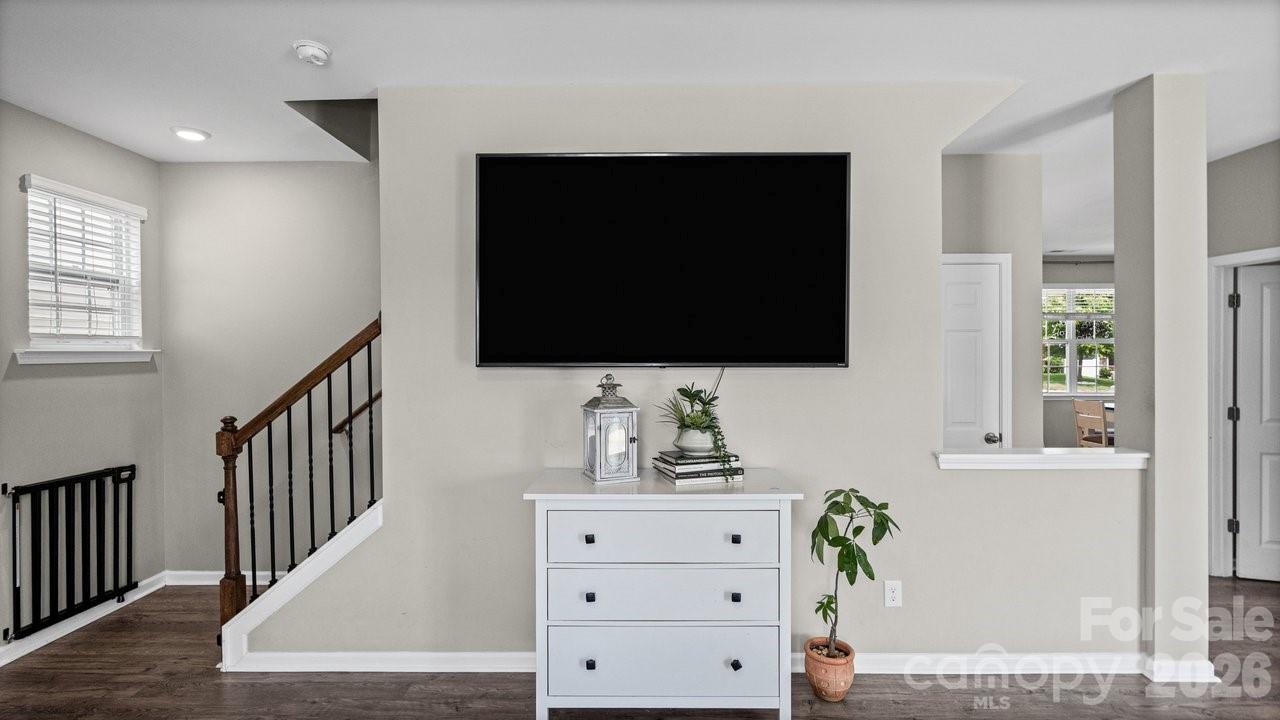 Single Family Residence at 179 Atwater Landing Drive, Mooresville, photo 17 of 34