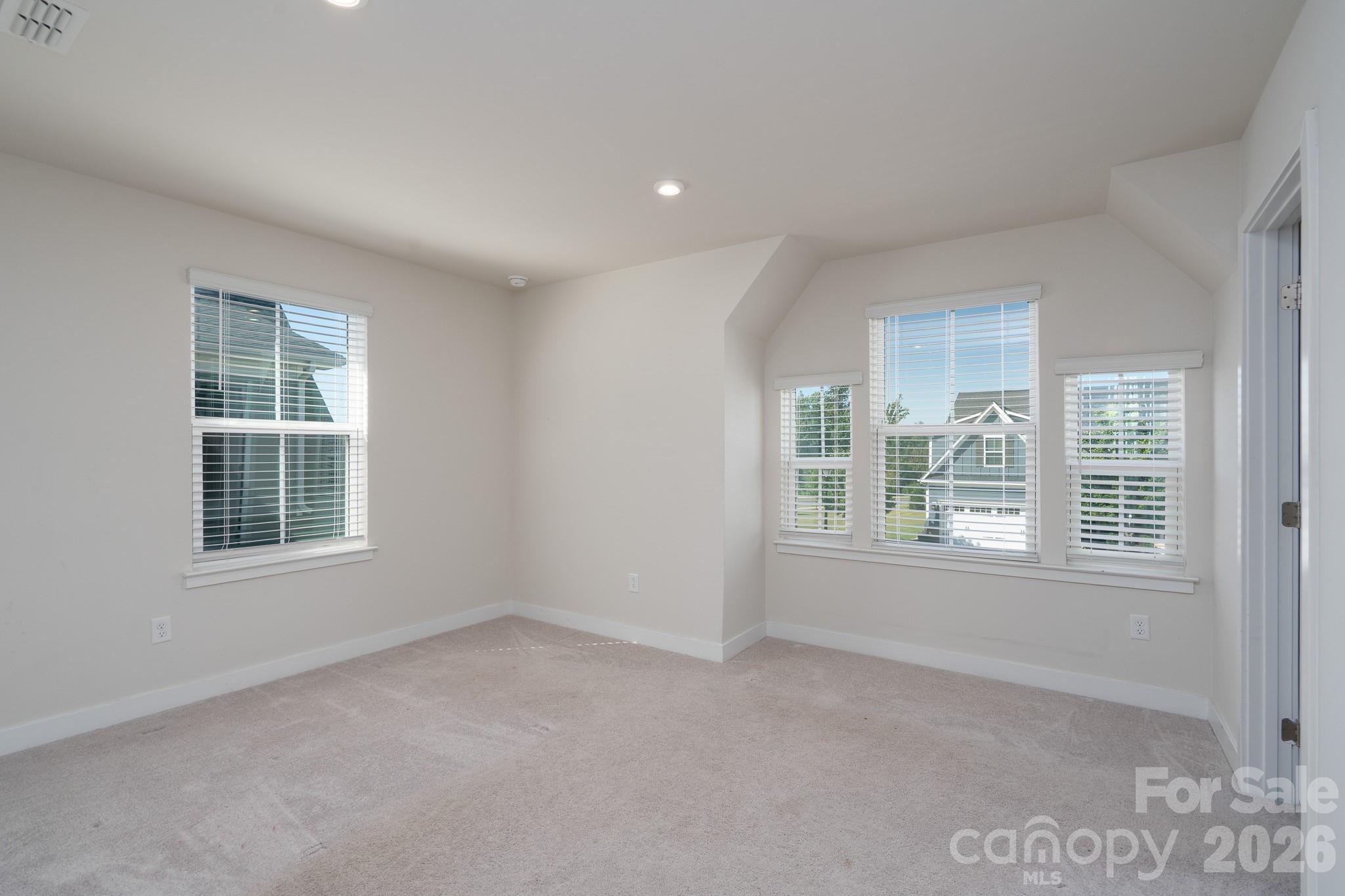 Townhouse at 712 Hazel Way, Denver, photo 10 of 17