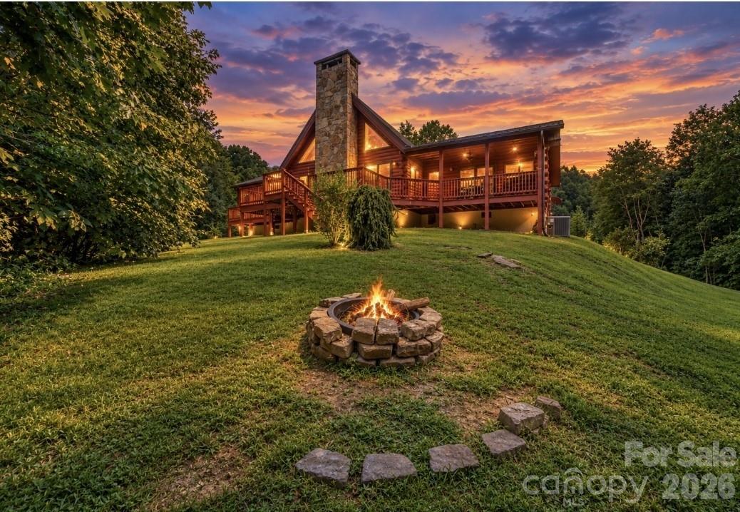 Single Family Residence at 5023 Elk Park Highway, Elk Park