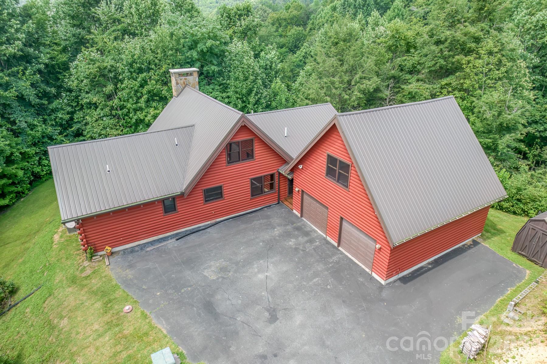 Single Family Residence at 5023 Elk Park Highway, Elk Park, photo 43 of 48
