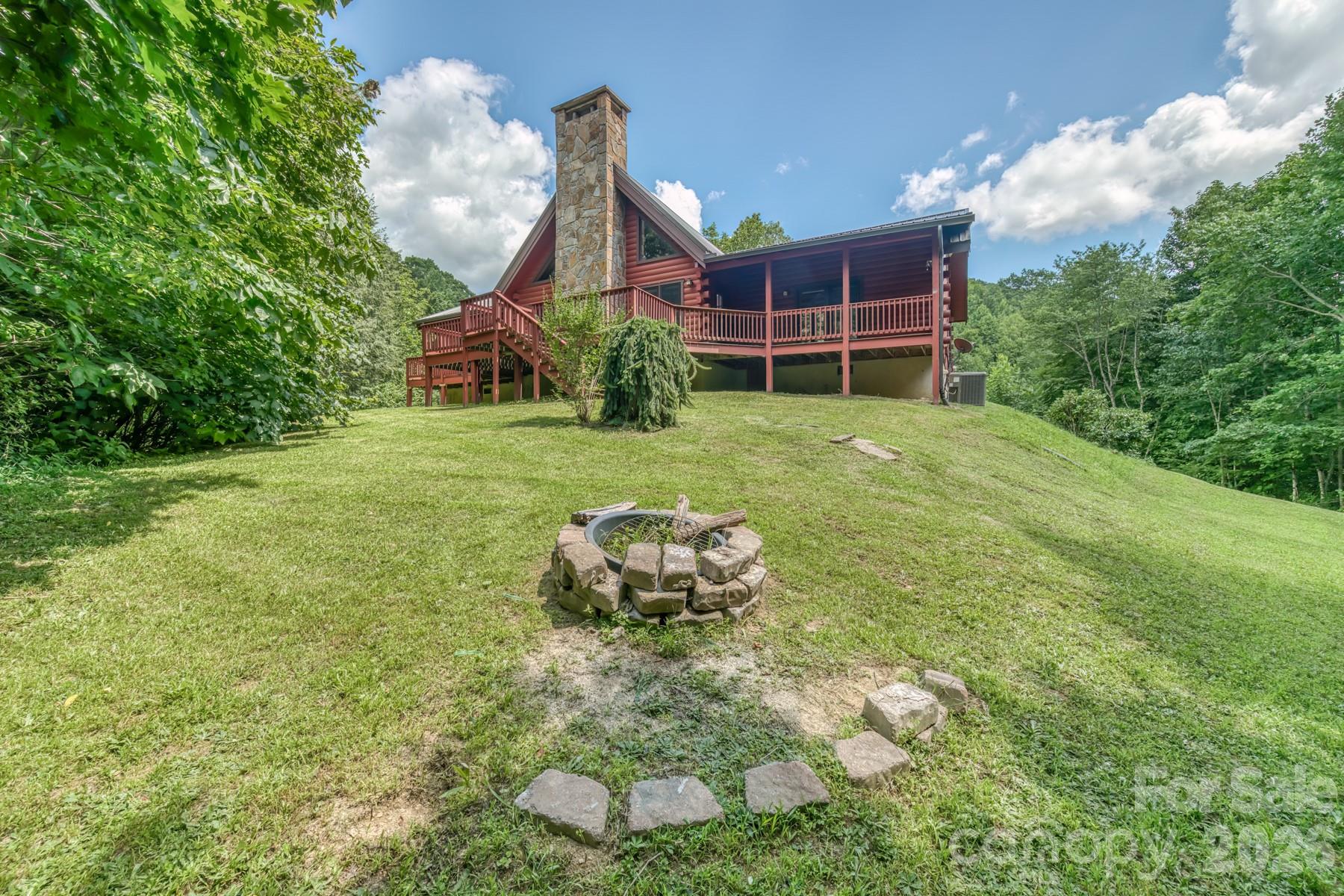 Single Family Residence at 5023 Elk Park Highway, Elk Park, photo 45 of 48