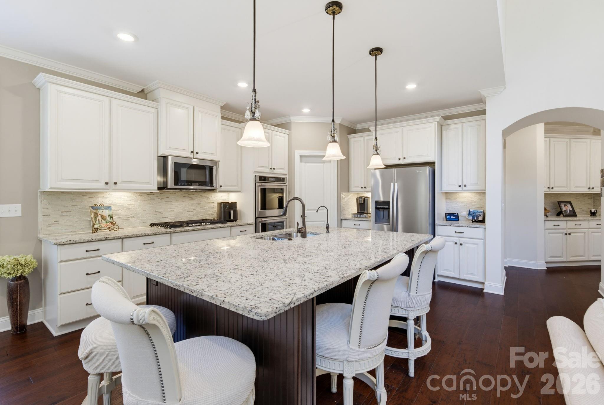 Single Family Residence at 270 S San Agustin Drive, Mooresville, photo 7 of 48