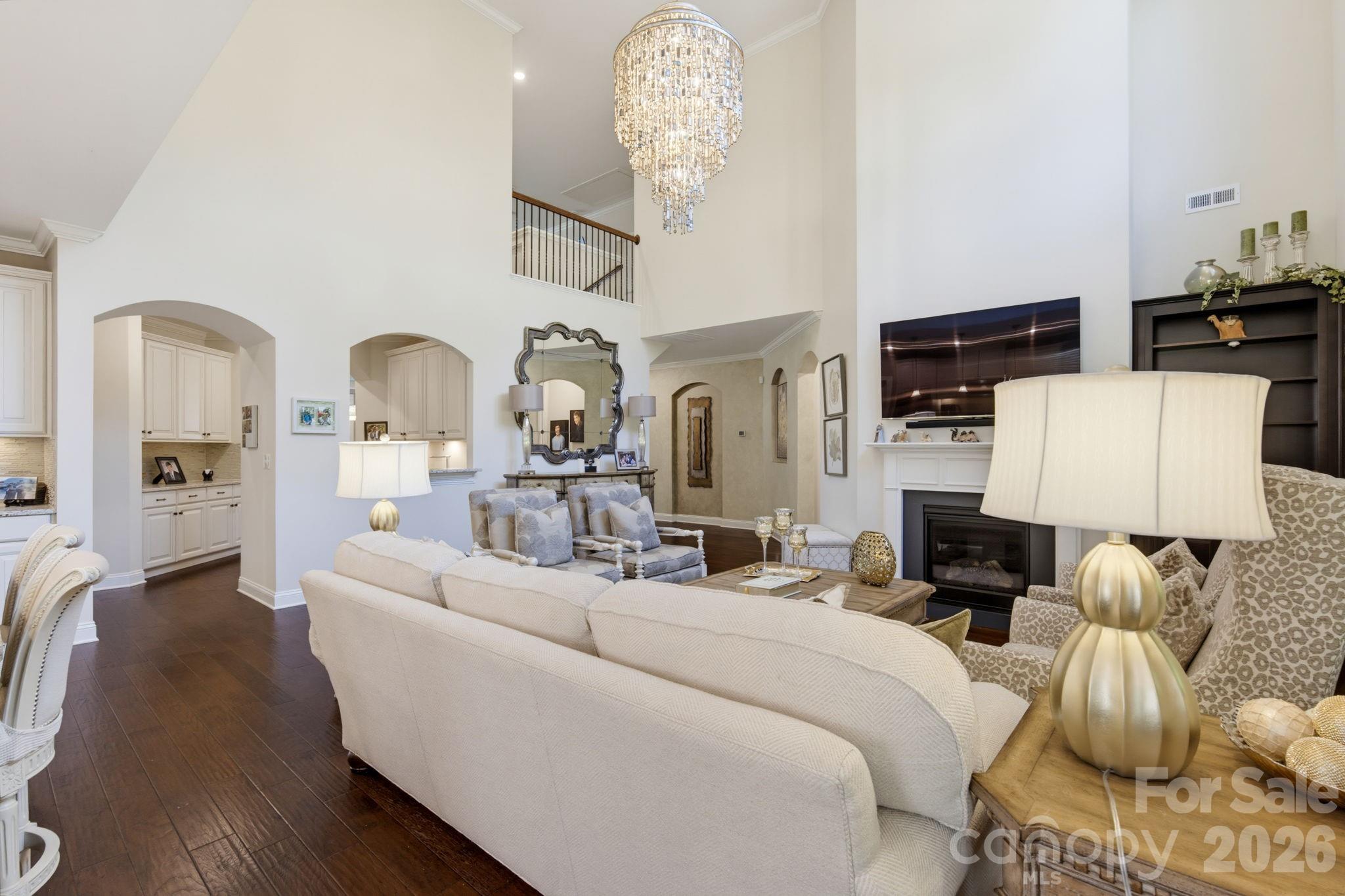 Single Family Residence at 270 S San Agustin Drive, Mooresville, photo 11 of 48