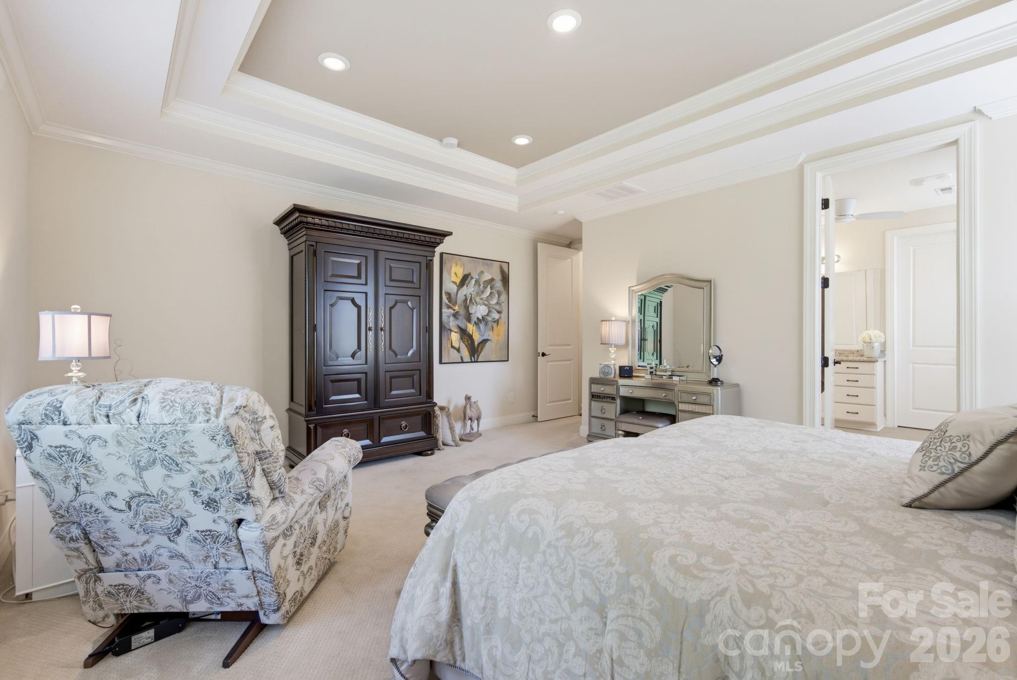 Primary bedroom on main floor - 270 S San Agustin Drive, Mooresville