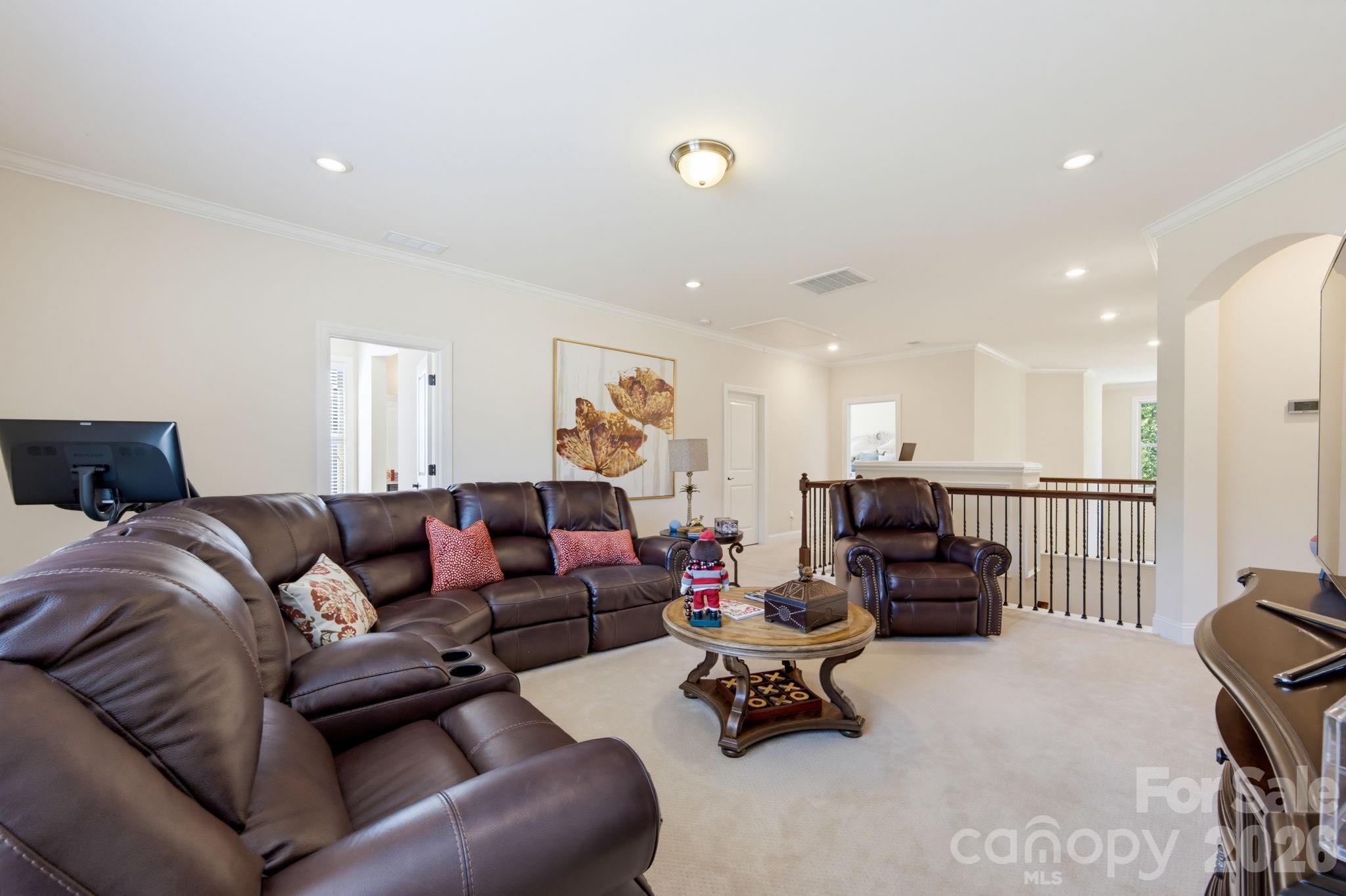 Loft - 270 S San Agustin Drive, Mooresville