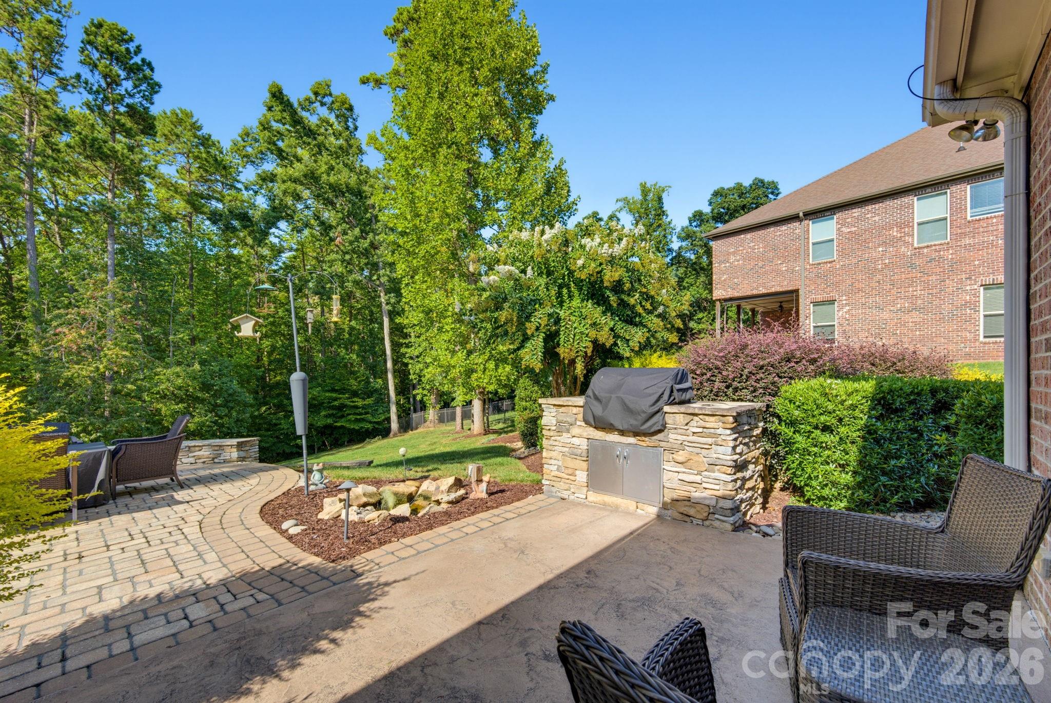 Single Family Residence at 270 S San Agustin Drive, Mooresville, photo 35 of 48