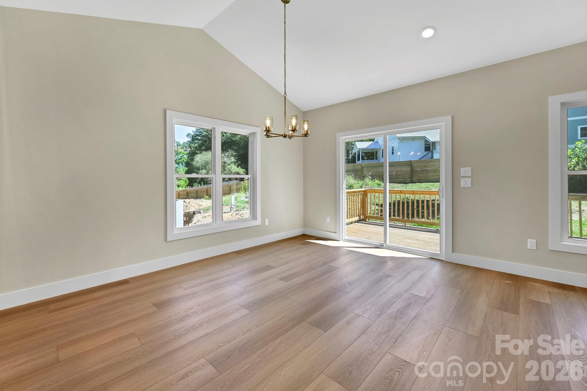 Single Family Residence at 34 Mountain View Road, Asheville, photo 10 of 43