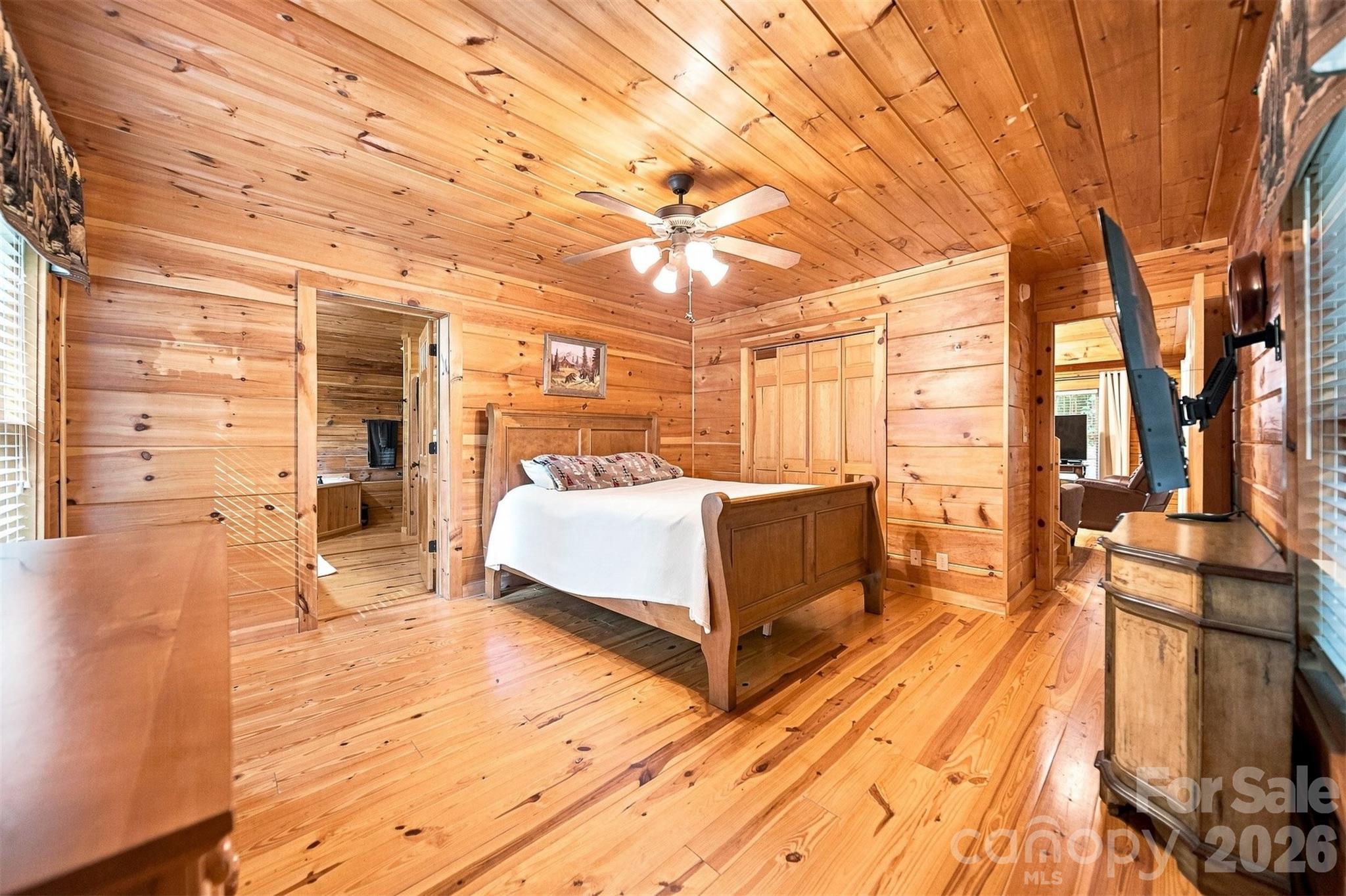 Single Family Residence at 963 Double Eagle Drive, Nebo, photo 18 of 48