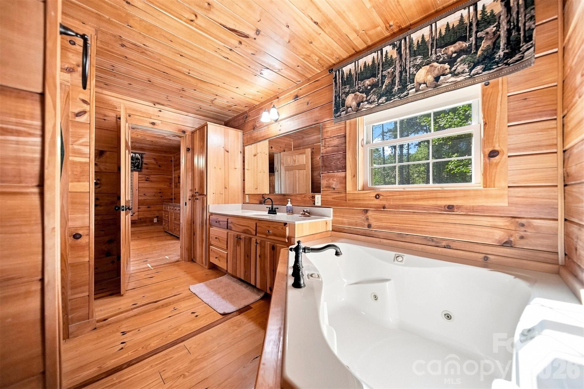 Single Family Residence at 963 Double Eagle Drive, Nebo, photo 20 of 48