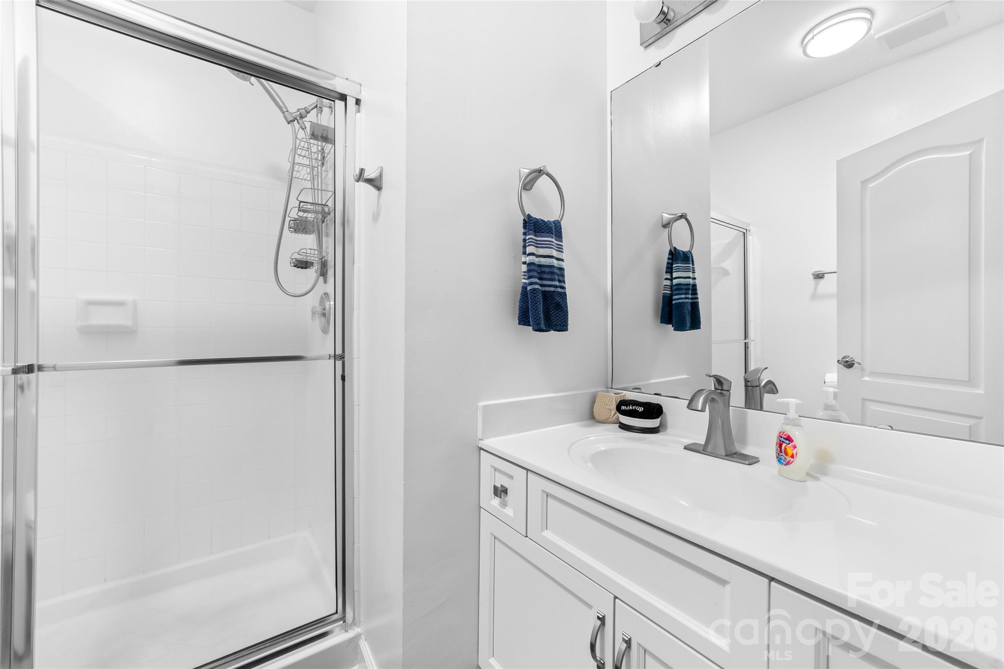 Condominium at 18619 Harborside Drive, Cornelius, photo 25 of 42