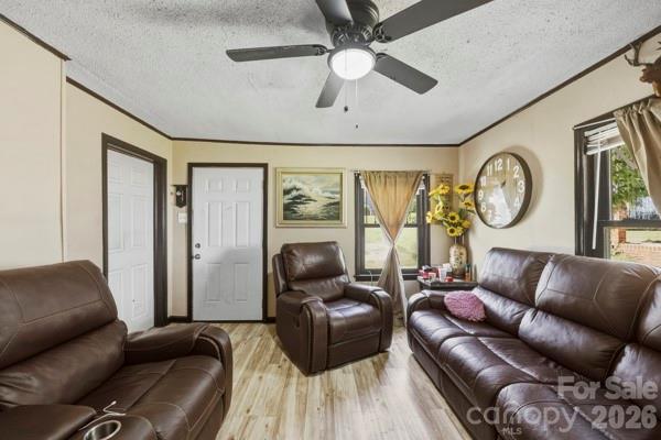 Single Family Residence at 404 Clinton Avenue, Lancaster, photo 21 of 25