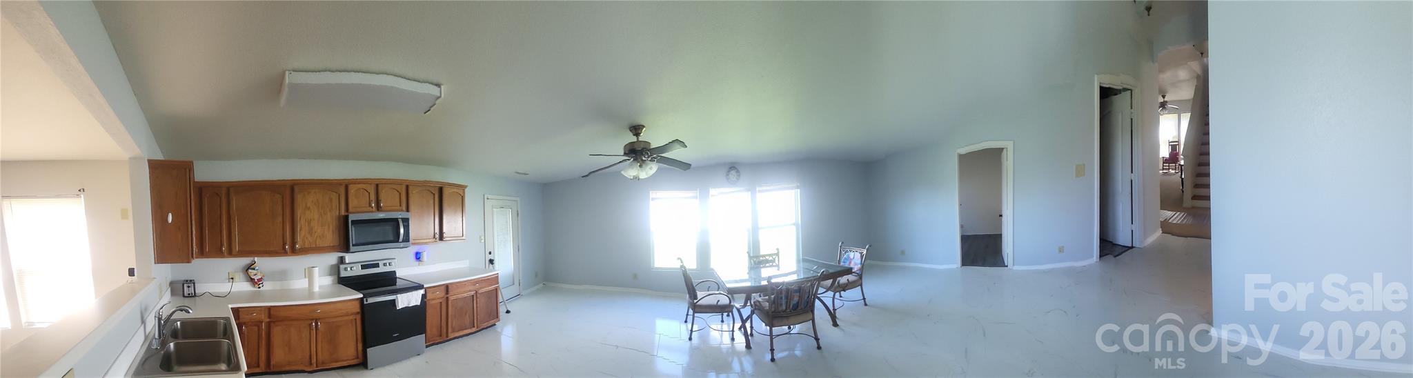 Single Family Residence at 109 Bennett Trail Drive, Mount Holly, photo 22 of 45
