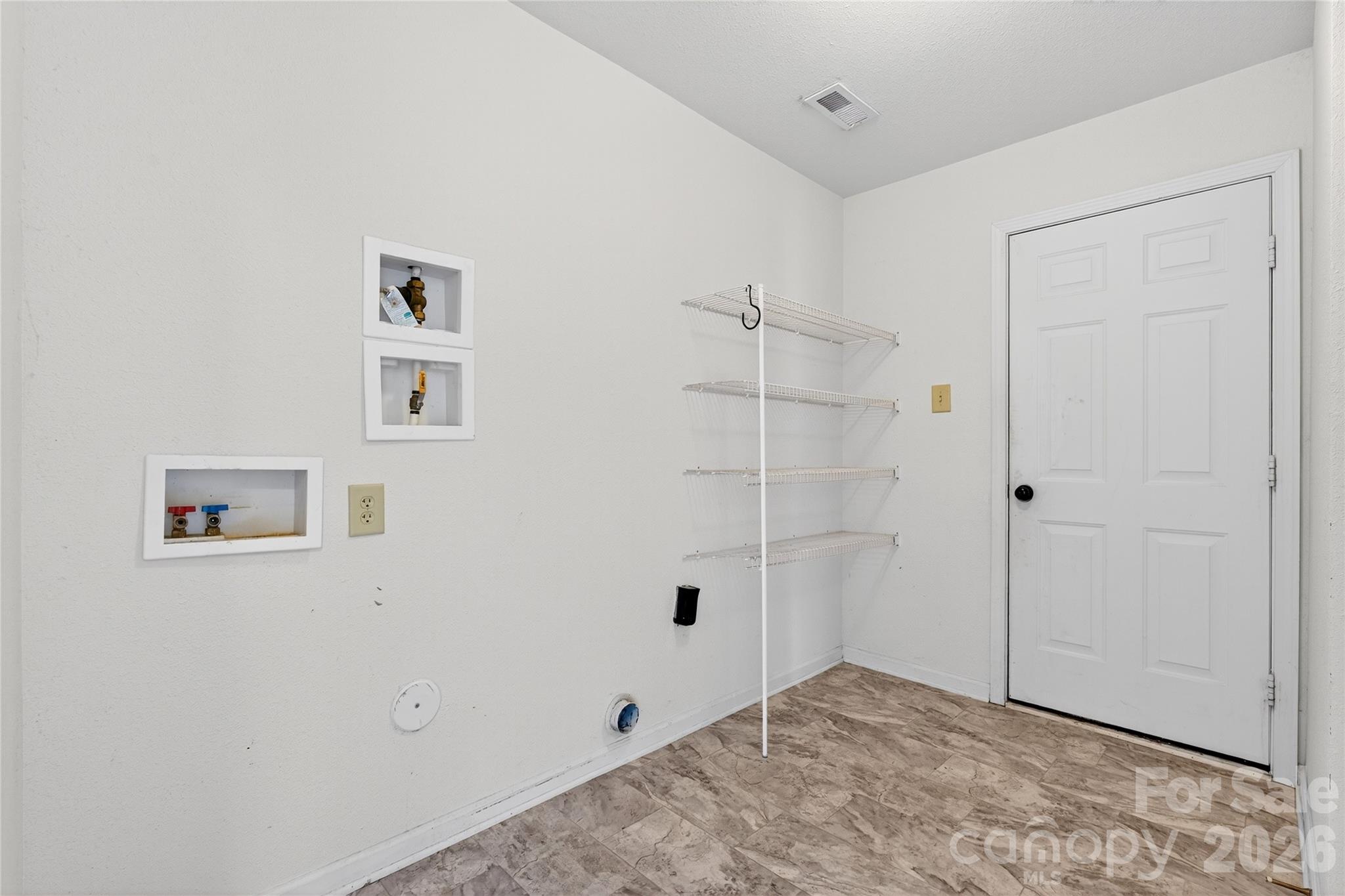 Laundry Room / Pantry - 109 Bennett Trail Drive, Mount Holly