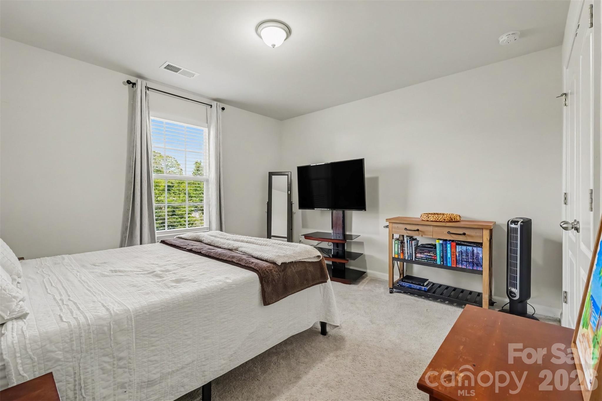 Single Family Residence at 437 Zoe Bee Drive, Clover, photo 22 of 30