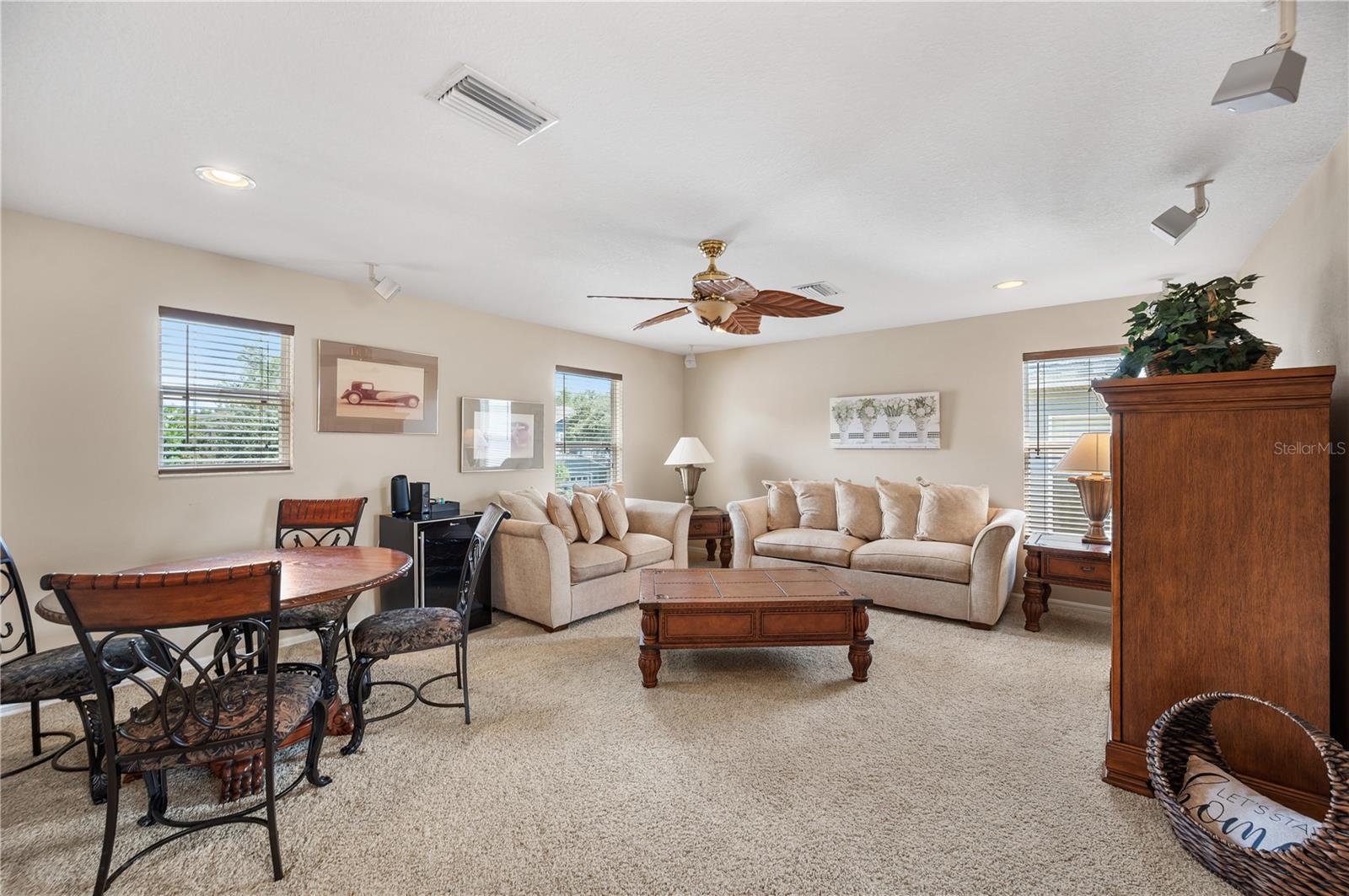The 2nd floor flex space, how much fun is this , the space is VERY large and will accommodate a large group. - 6937 LAKE EAGLEBROOKE DR, LAKELAND