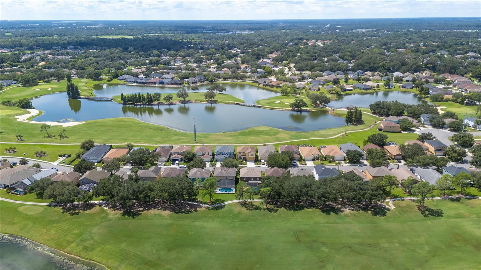 Great aerial view of the residential areas surrounding 6937 Lake Eaglebrooke Dr - 6937 LAKE EAGLEBROOKE DR, LAKELAND