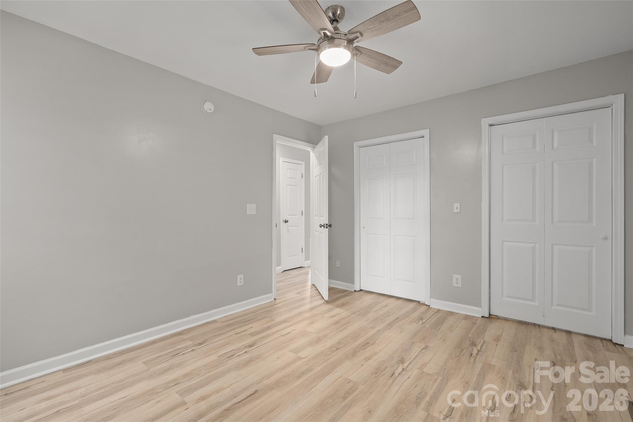 Single Family Residence at 111 Natures Trail, Clyde, photo 18 of 26