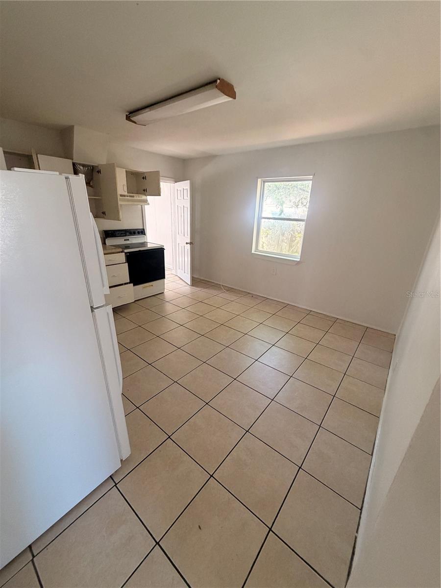 Half Duplex at 1626 29TH AVE N, ST PETERSBURG, photo 11 of 14