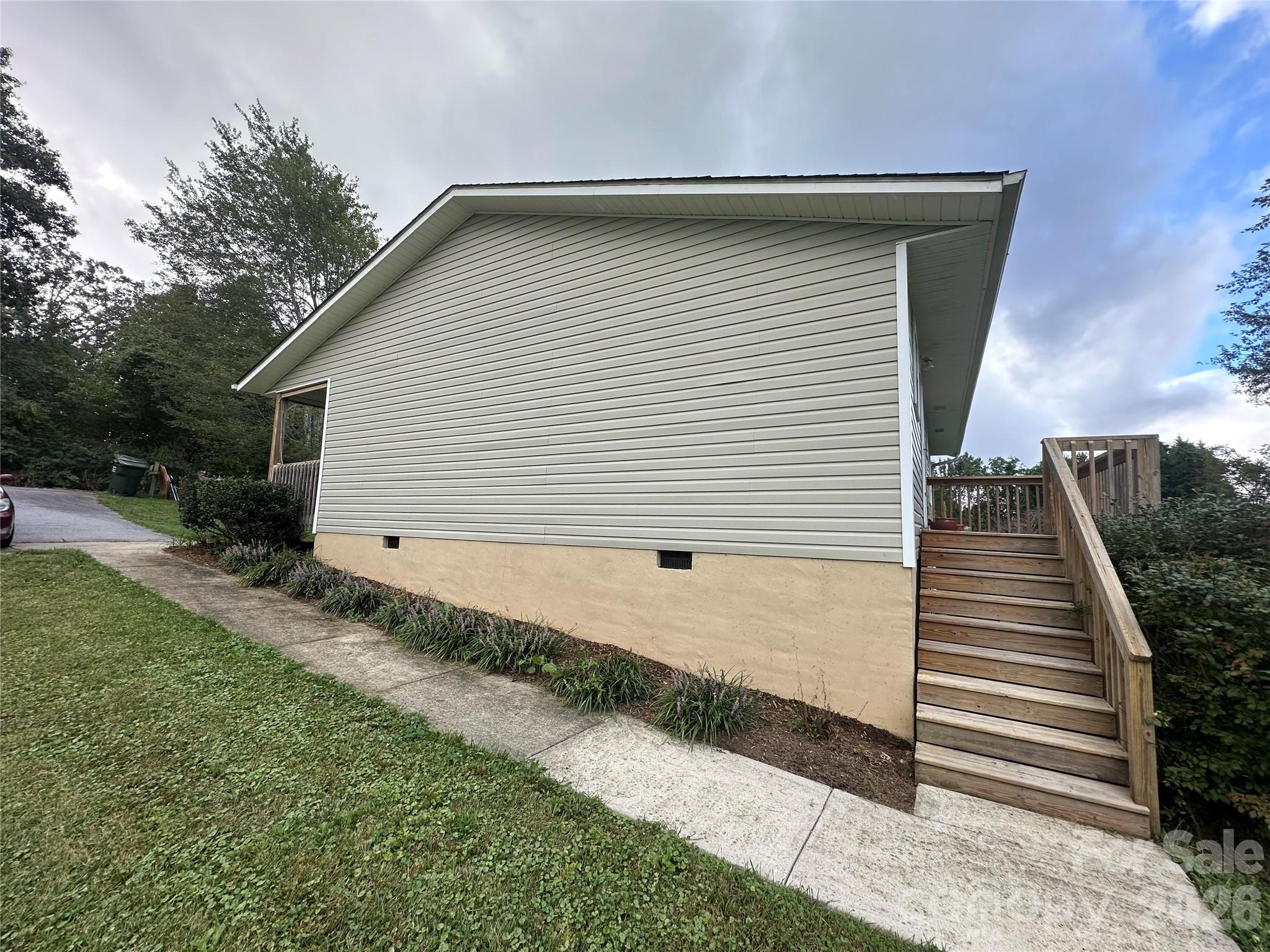Single Family Residence at 6 Kendrick Court, Flat Rock, photo 25 of 30