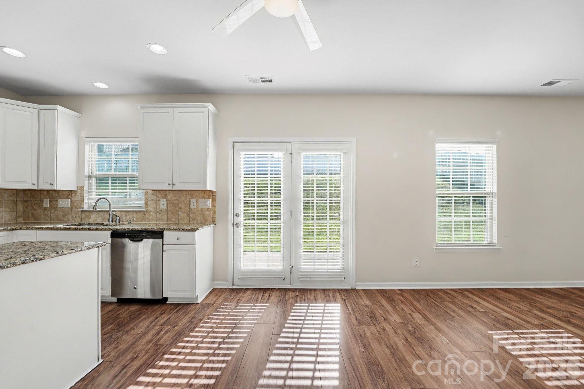 Single Family Residence at 1256 Farm Branch Drive SW, Concord, photo 10 of 29