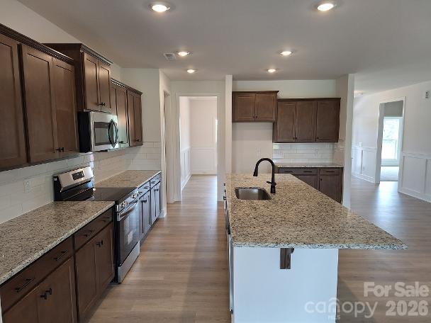 Kitchen - 5028 Cardiff Court, Catawba