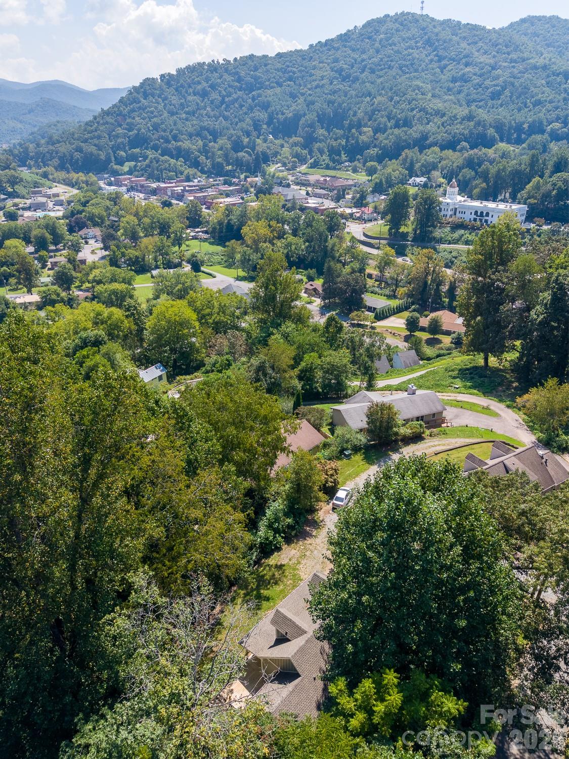 Single Family Residence at 186 Sylvan Heights Drive, Sylva, photo 45 of 45