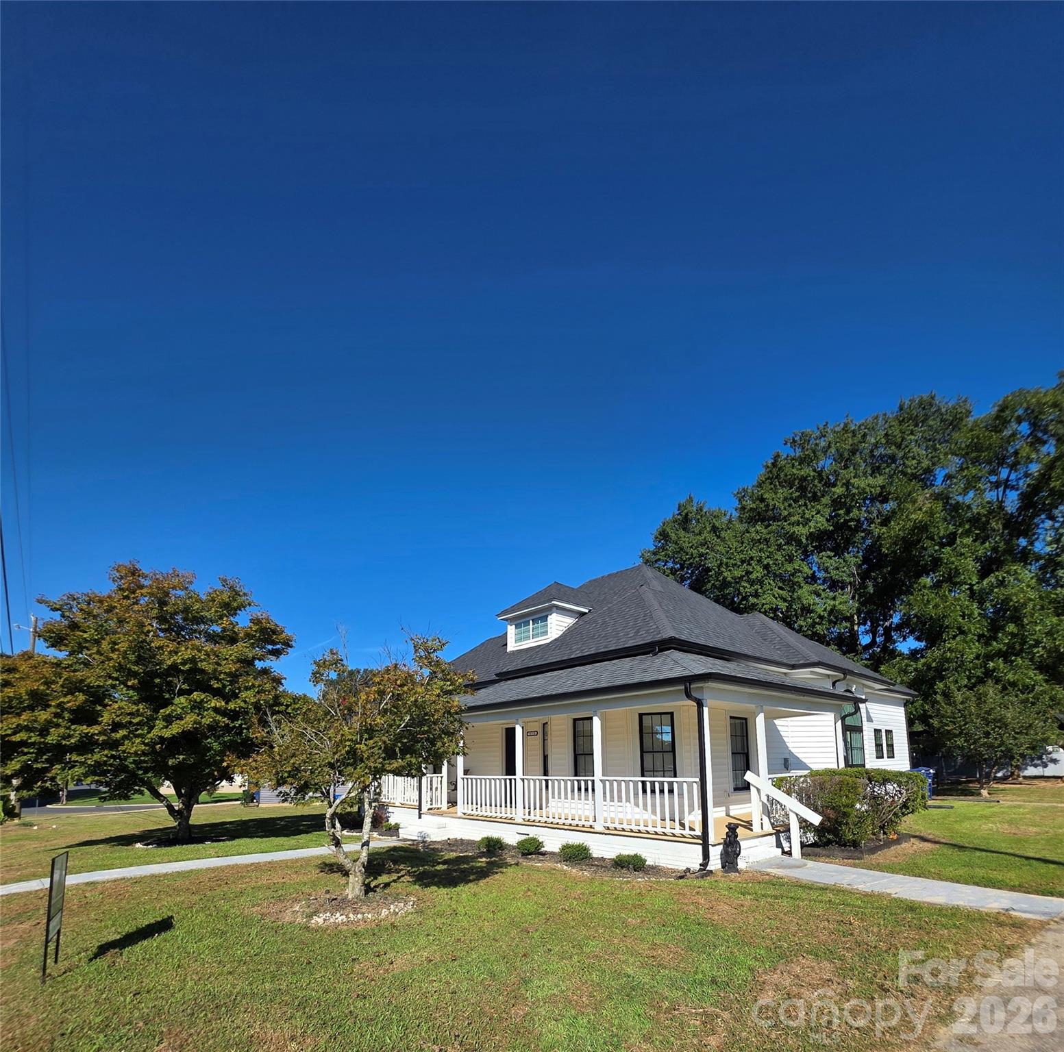 112 W cabarrus Street