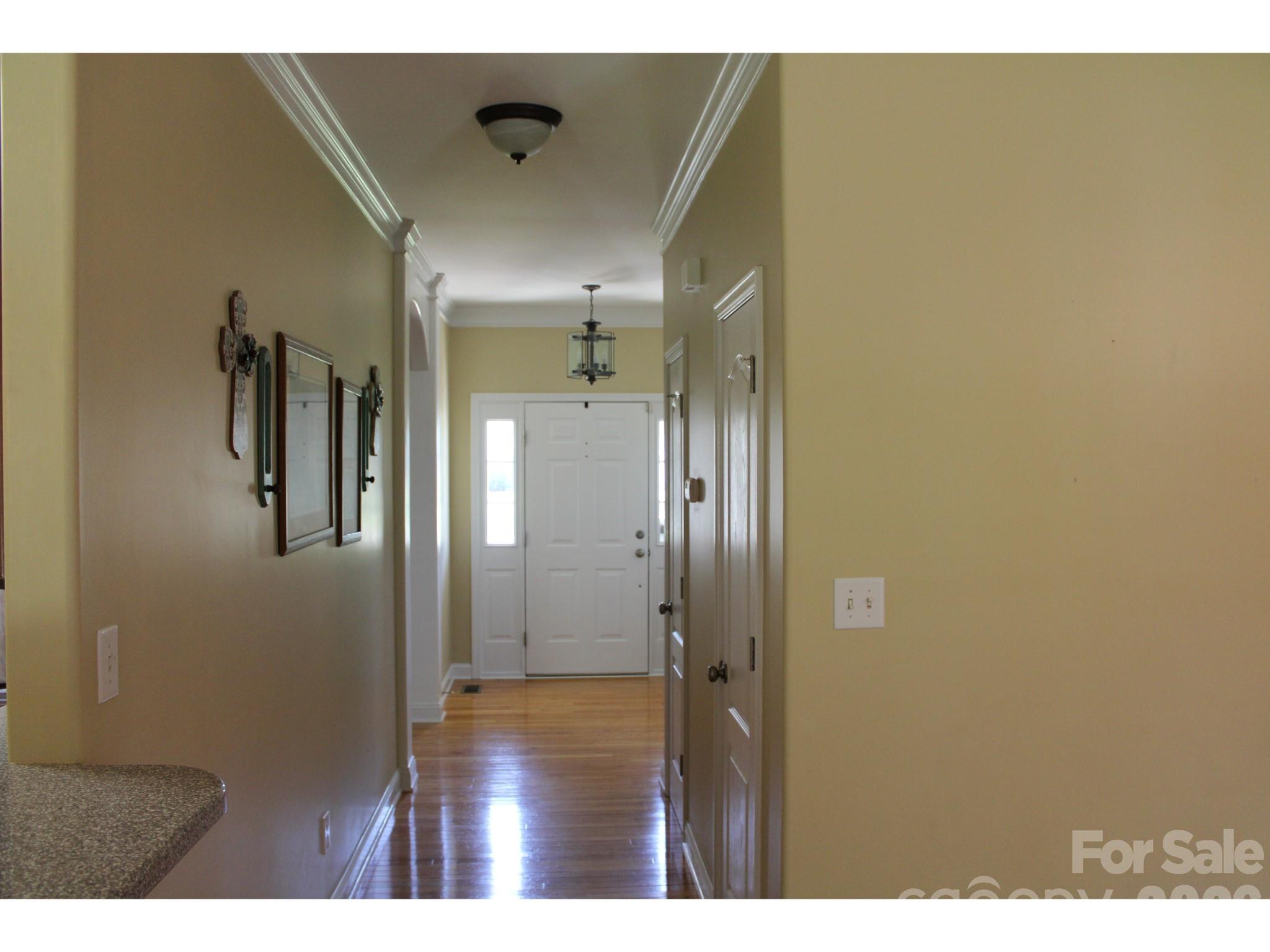 Single Family Residence at 1058 N Lilac Lane, Salisbury, photo 4 of 48