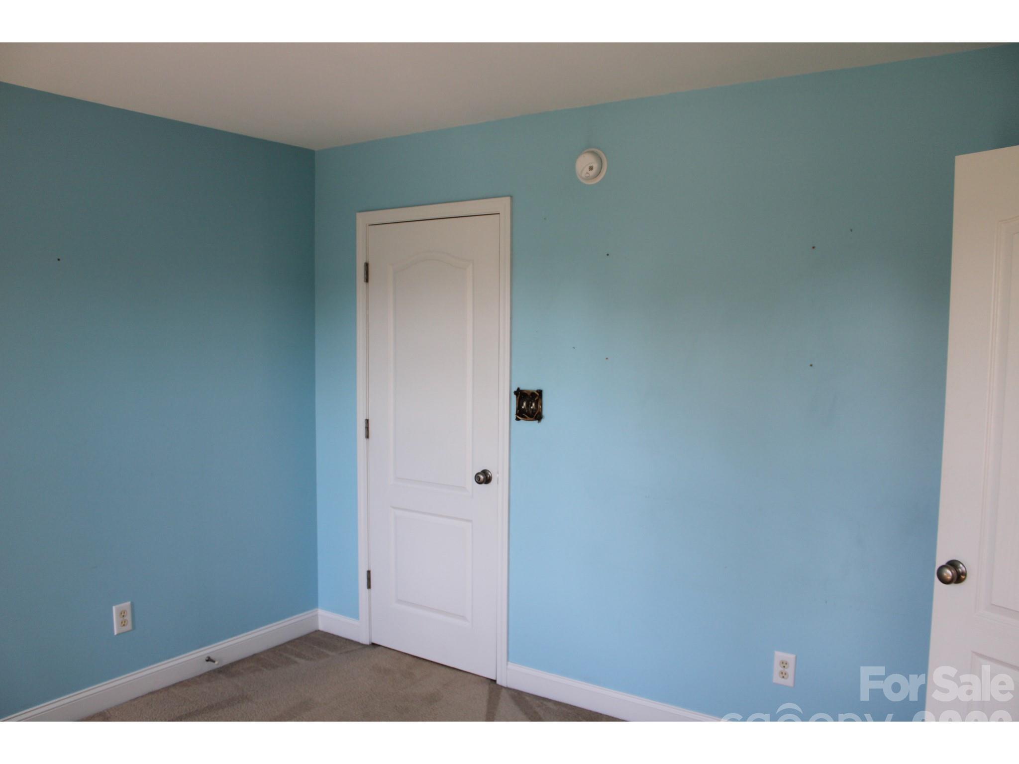 Single Family Residence at 1058 N Lilac Lane, Salisbury, photo 27 of 48