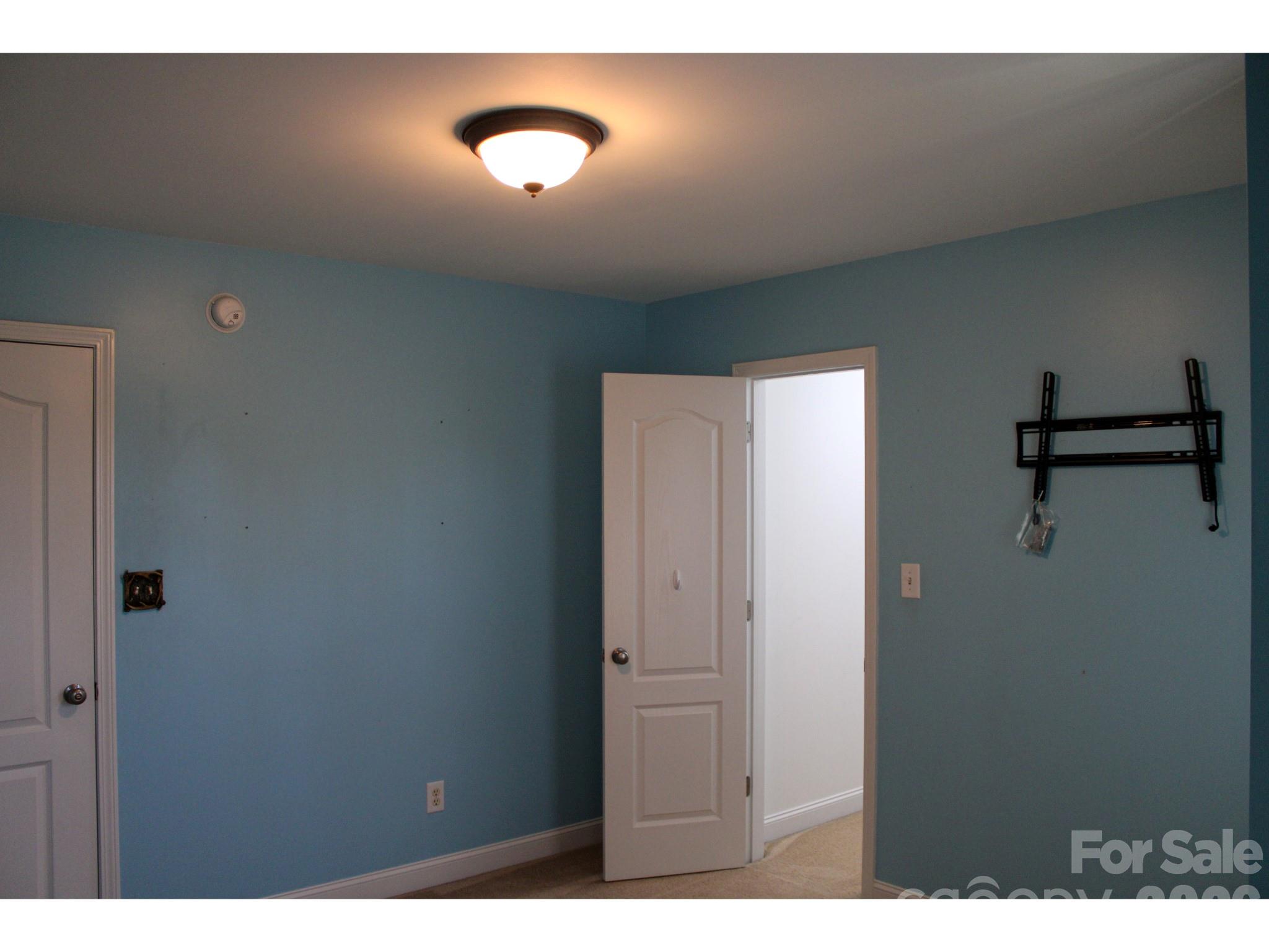 Single Family Residence at 1058 N Lilac Lane, Salisbury, photo 28 of 48