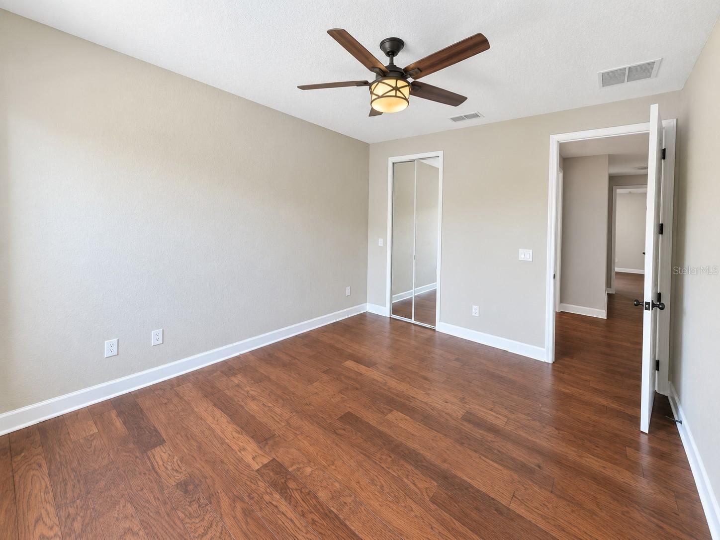 Single Family Residence at 3915 SHOREVIEW DR, KISSIMMEE, photo 23 of 28