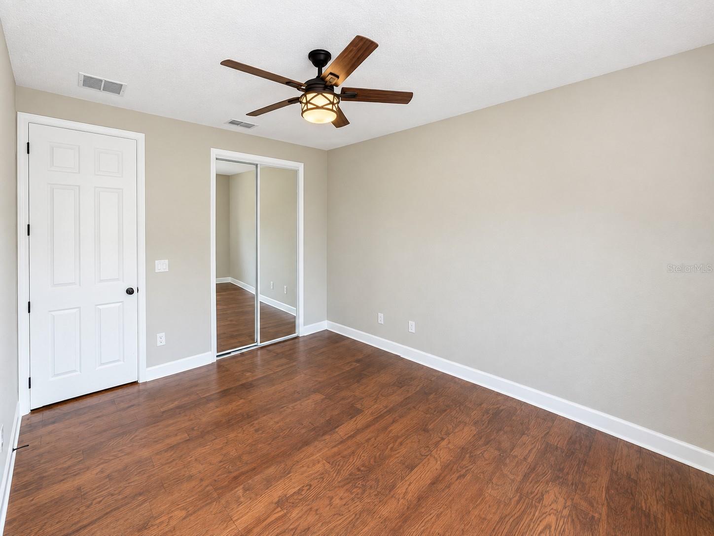 Single Family Residence at 3915 SHOREVIEW DR, KISSIMMEE, photo 25 of 28
