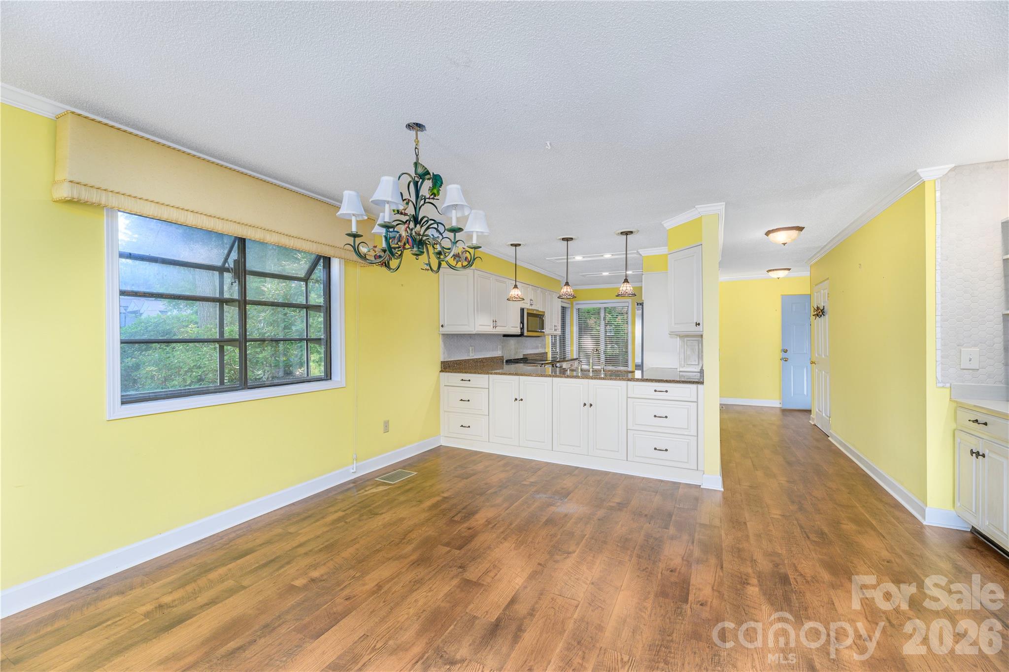 Large dining area. - 87 Willow Road, Waynesville