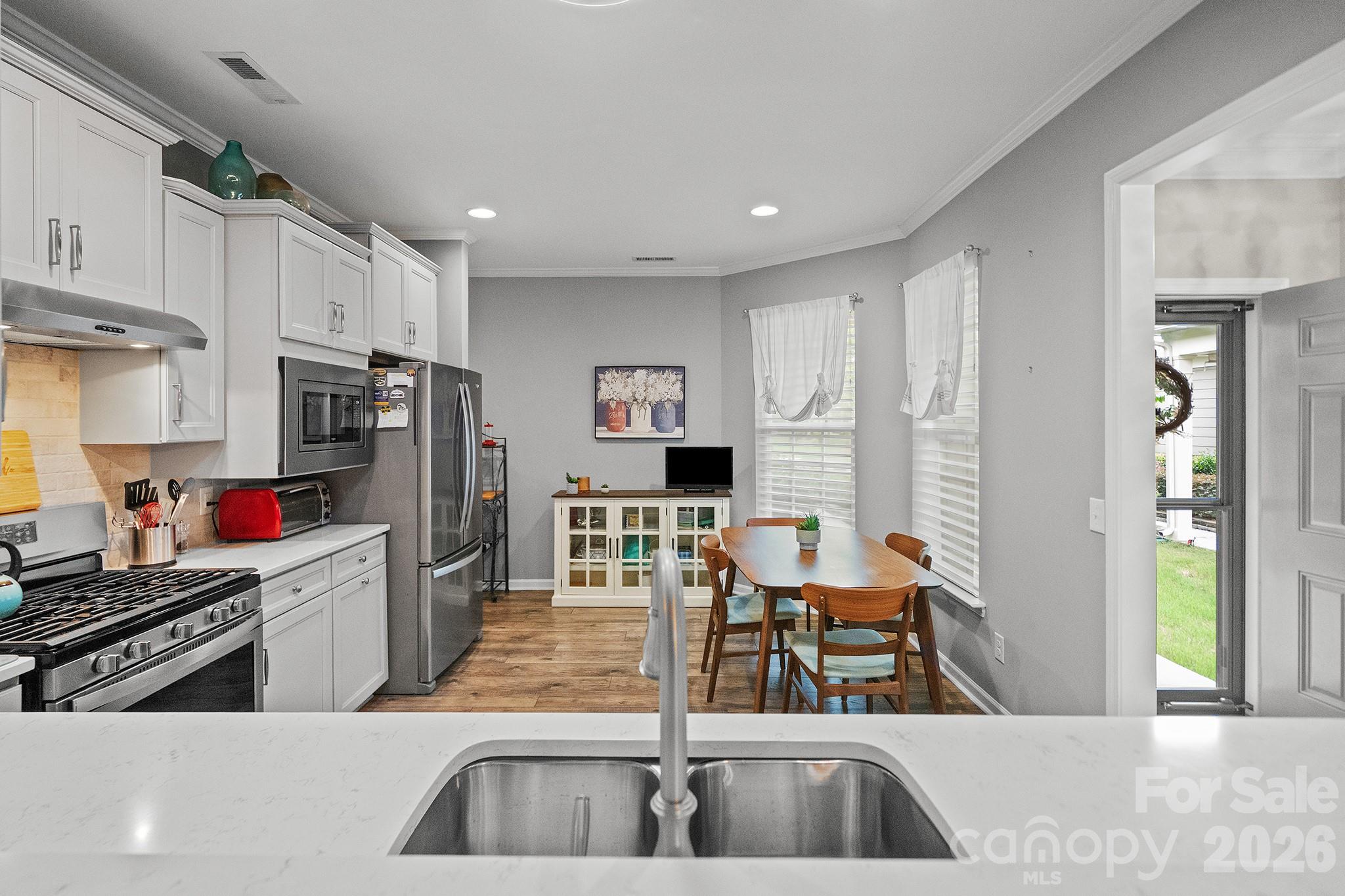 Single Family Residence at 1018 Kirby Drive, Fort Mill, photo 23 of 44
