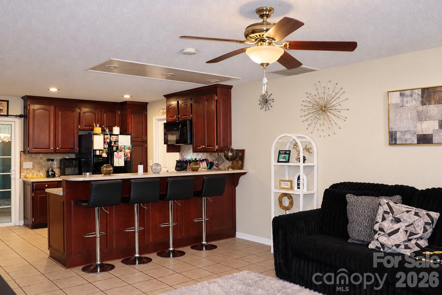 Unit 116 - 102 King Henry Lane, Granite Falls