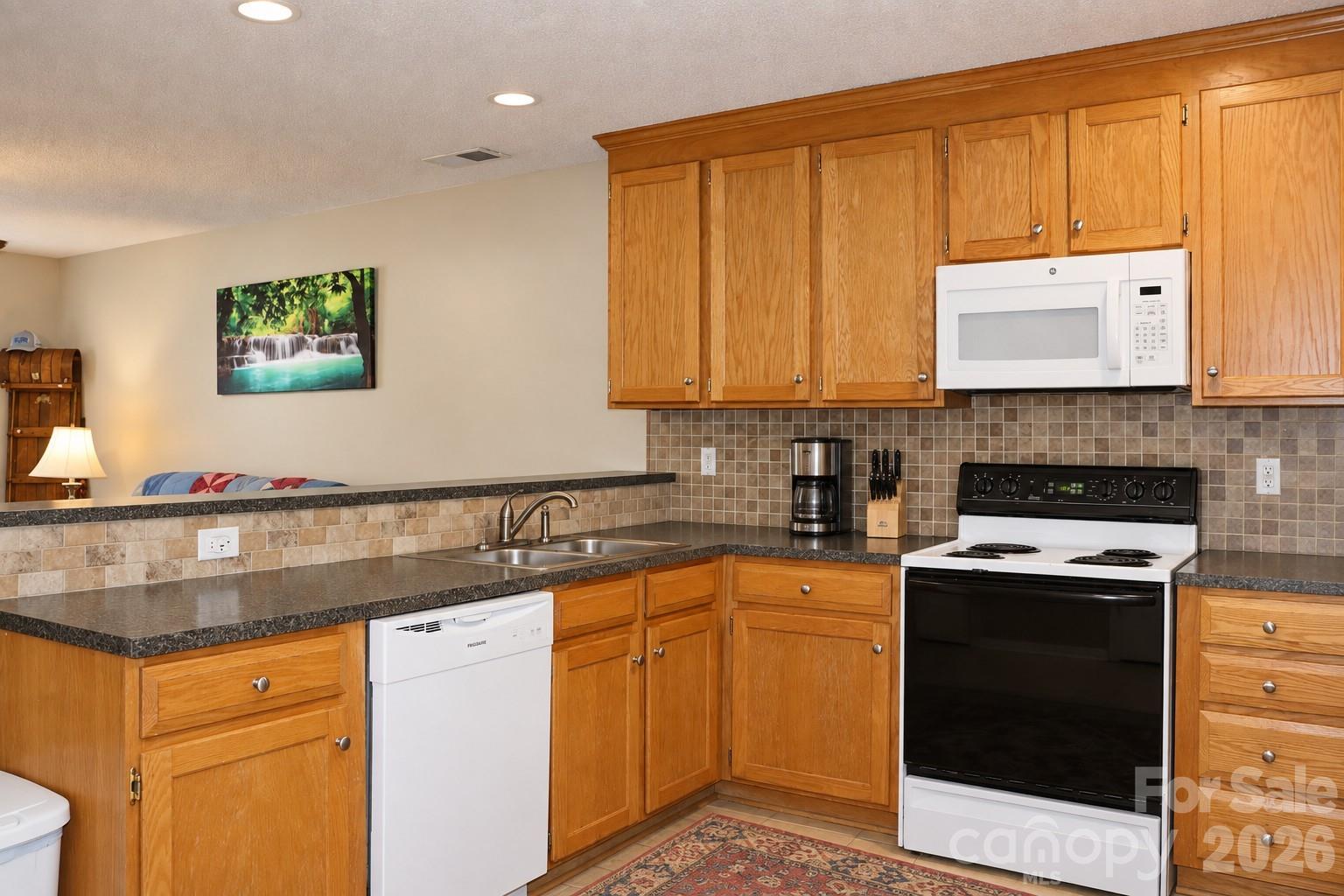 Unit 110 - 102 King Henry Lane, Granite Falls