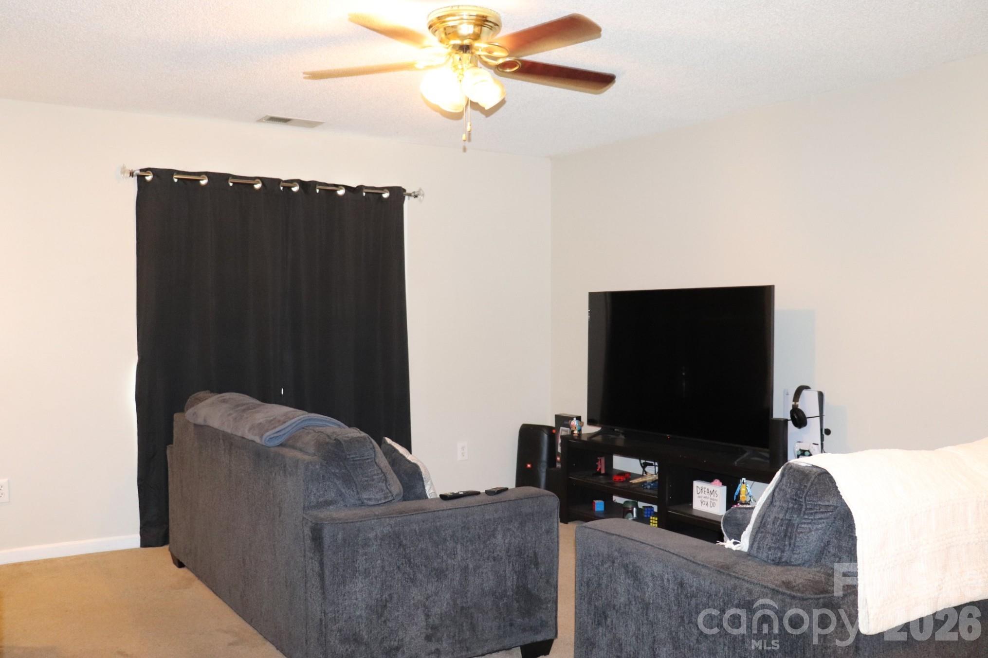 Unit 114 - 102 King Henry Lane, Granite Falls