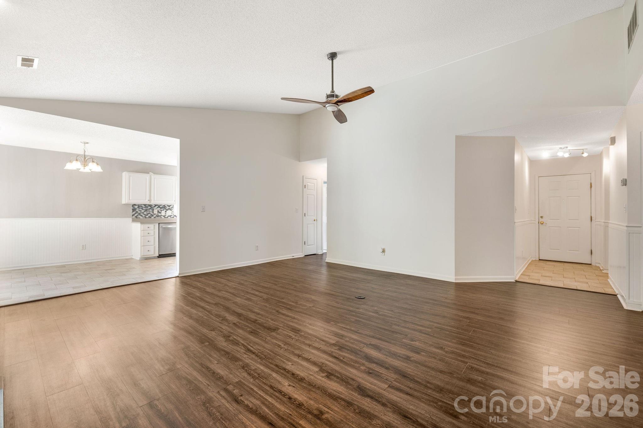 Single Family Residence at 98 Stonehollow Road, Fletcher, photo 10 of 34