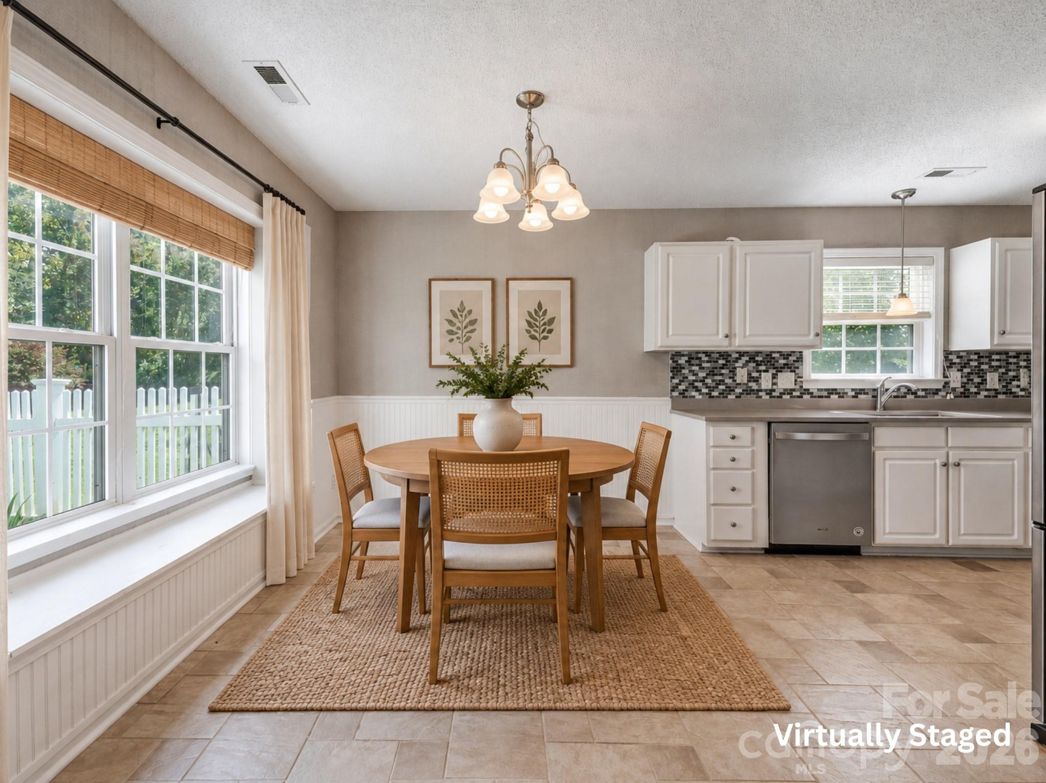 Single Family Residence at 98 Stonehollow Road, Fletcher, photo 11 of 34
